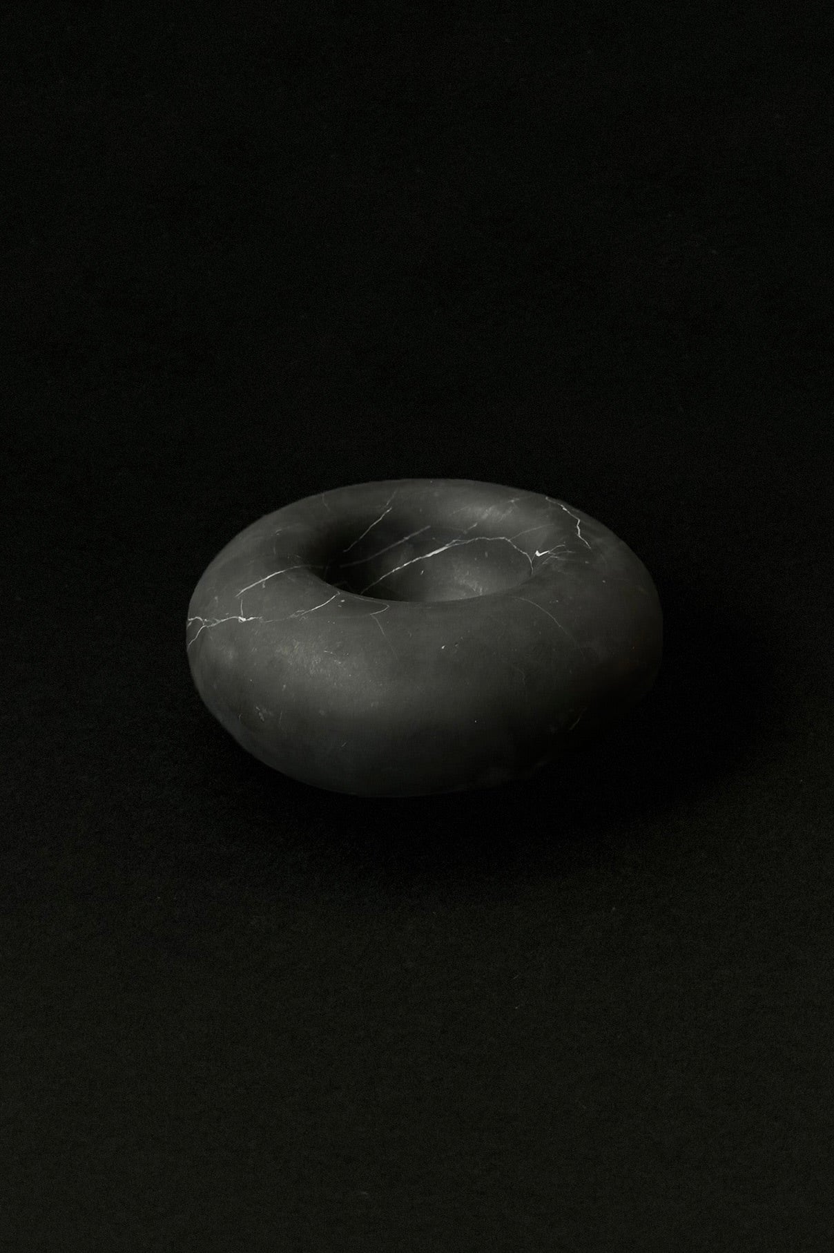 'NIMIA' bowl by CARRARA Studio | The Oblist