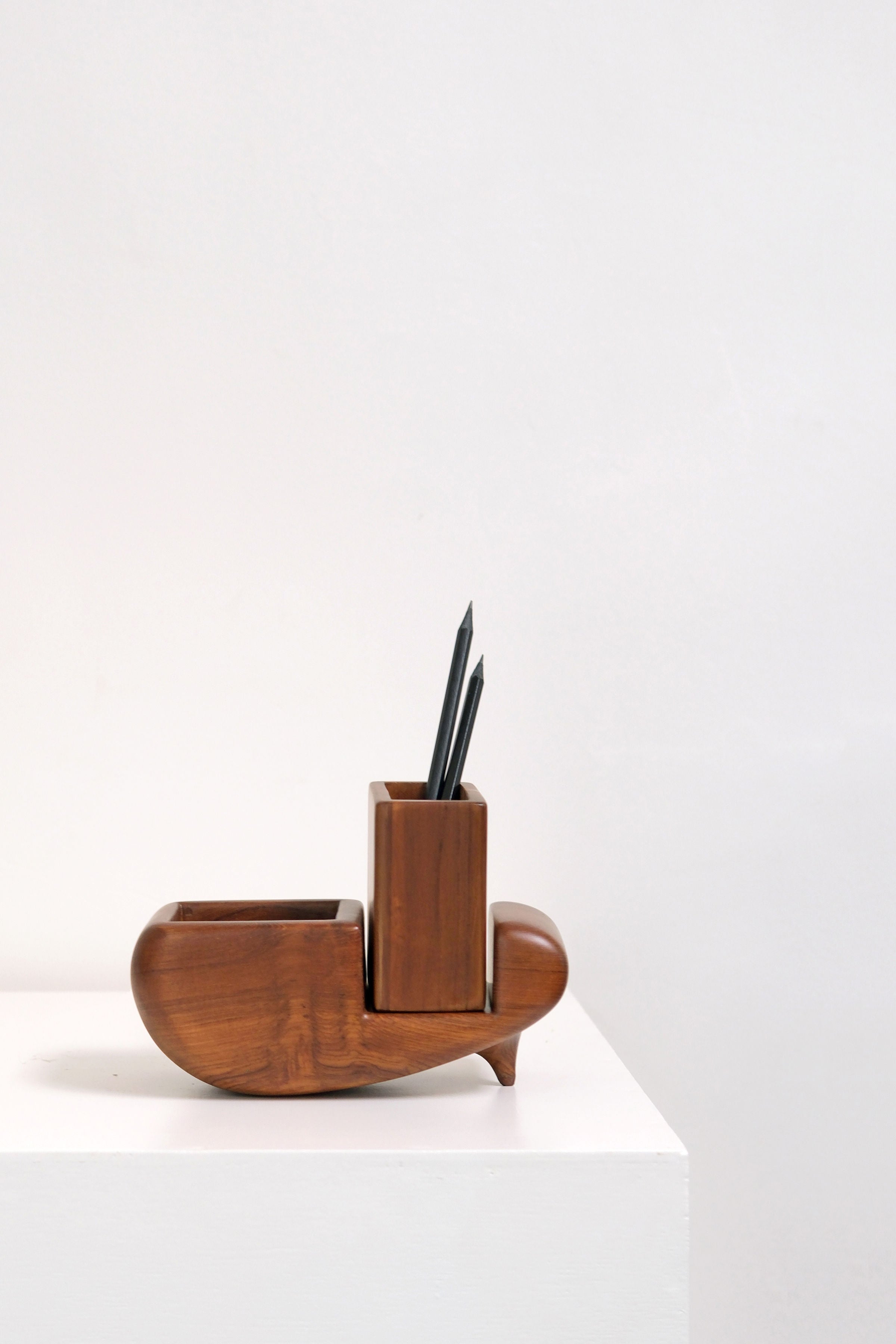 Sculp' Pen Holder by Studio Indigene | The Oblist — handcrafted wood design
