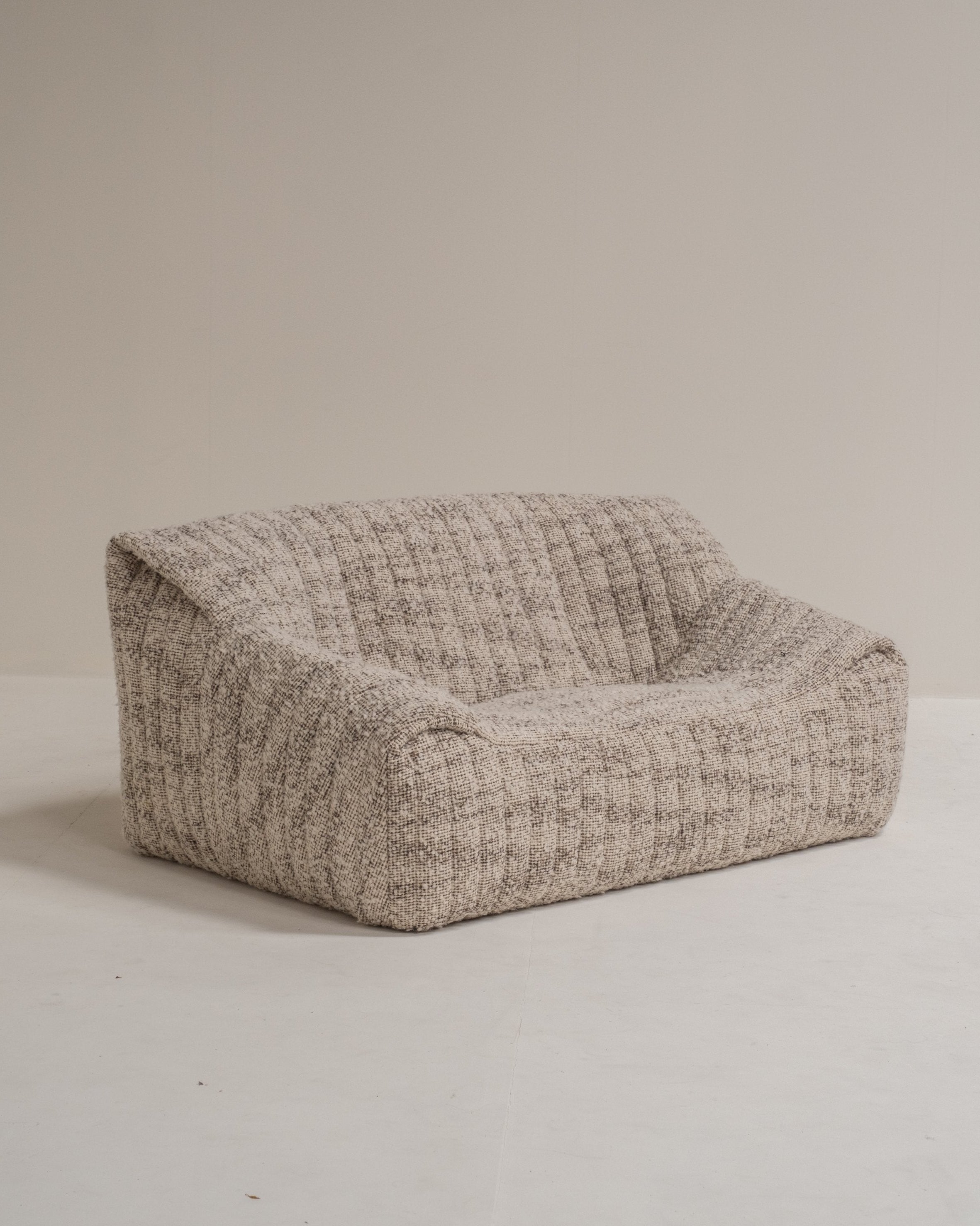 Sandra Sofa by Annie Hiéronimus for Cinna, France, 1970s by Paulette in 't Stad | The Oblist