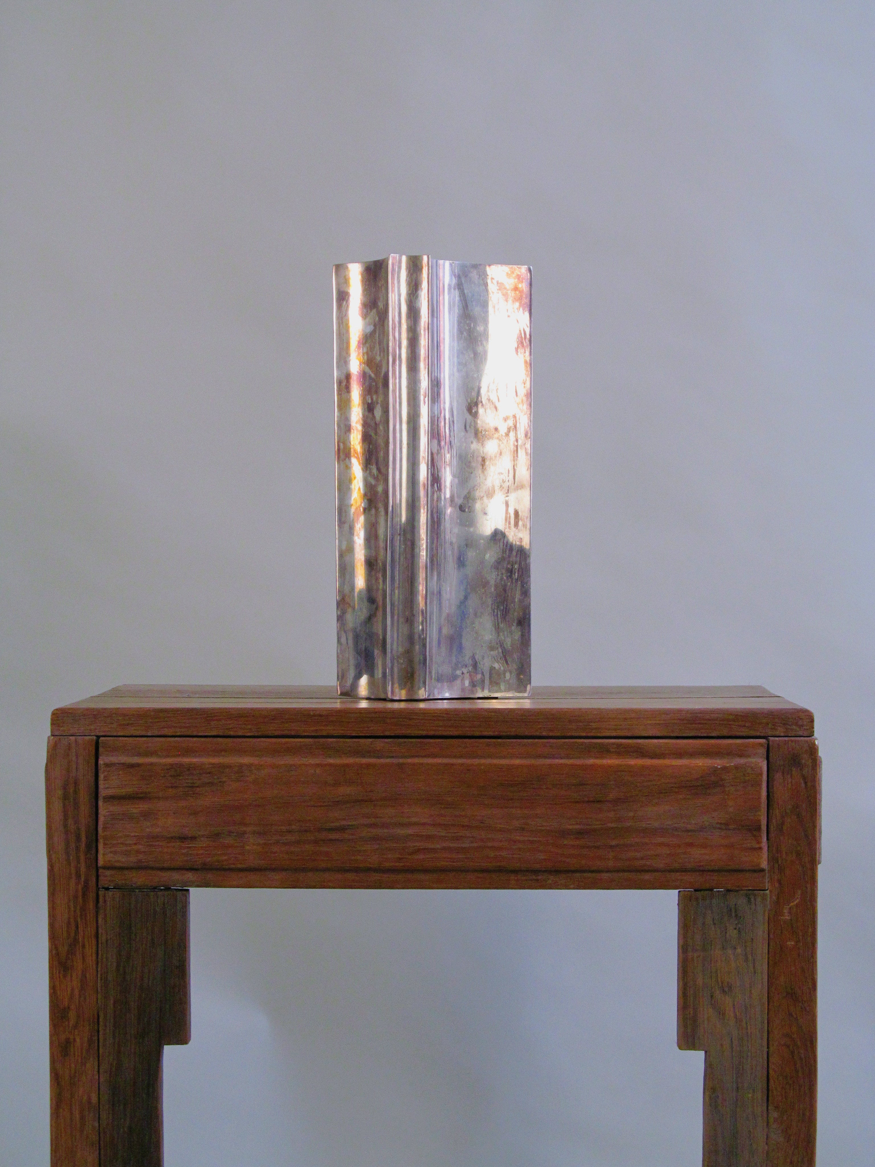 Modernist Silver Plated Vase c1950 by Myakin | The Oblist — silver finish, vintage design