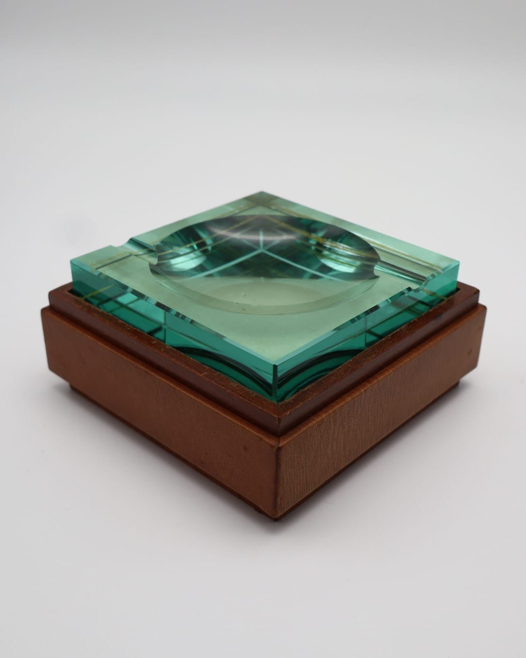 Fontana Arte Nile-Green Crystal Ashtray (c. 1960s–70s)