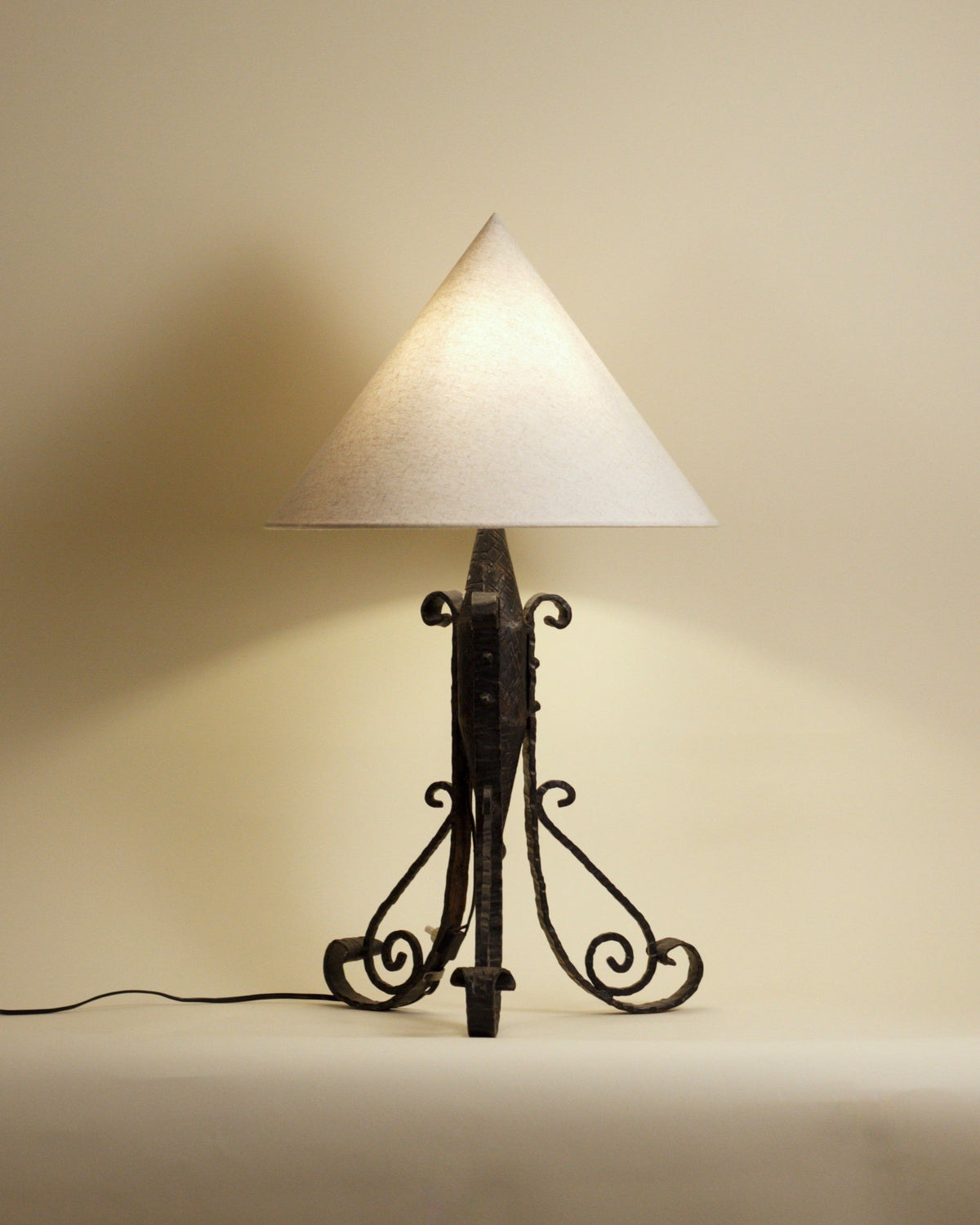 Art Deco Hand-Forged Lamp by Mansión Luna | The Oblist