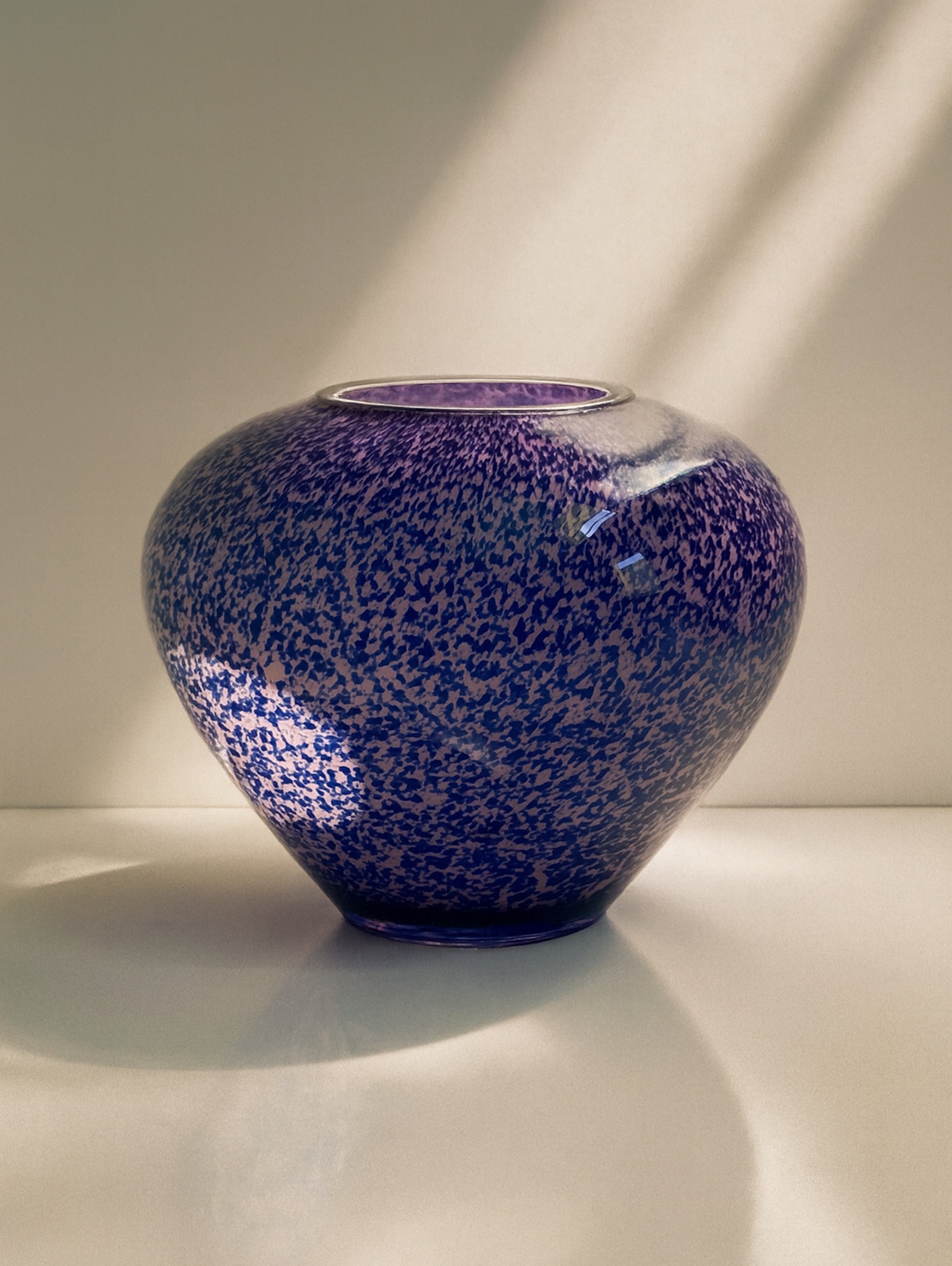 1930s Art Deco tortoise glass vase with speckled blue pattern