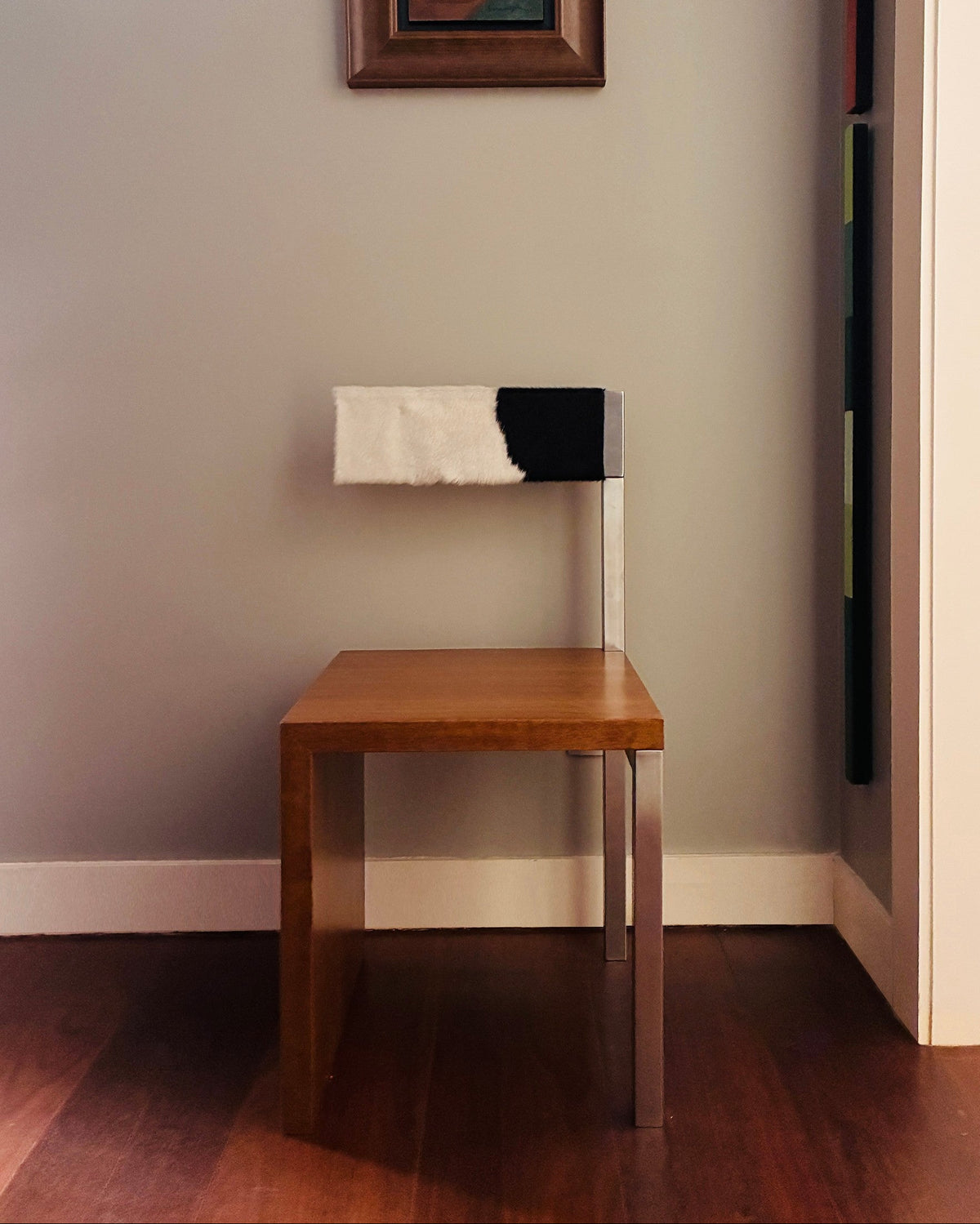 Stainless Steel and Brazilian Freijó Wood H04 Chair — detail view