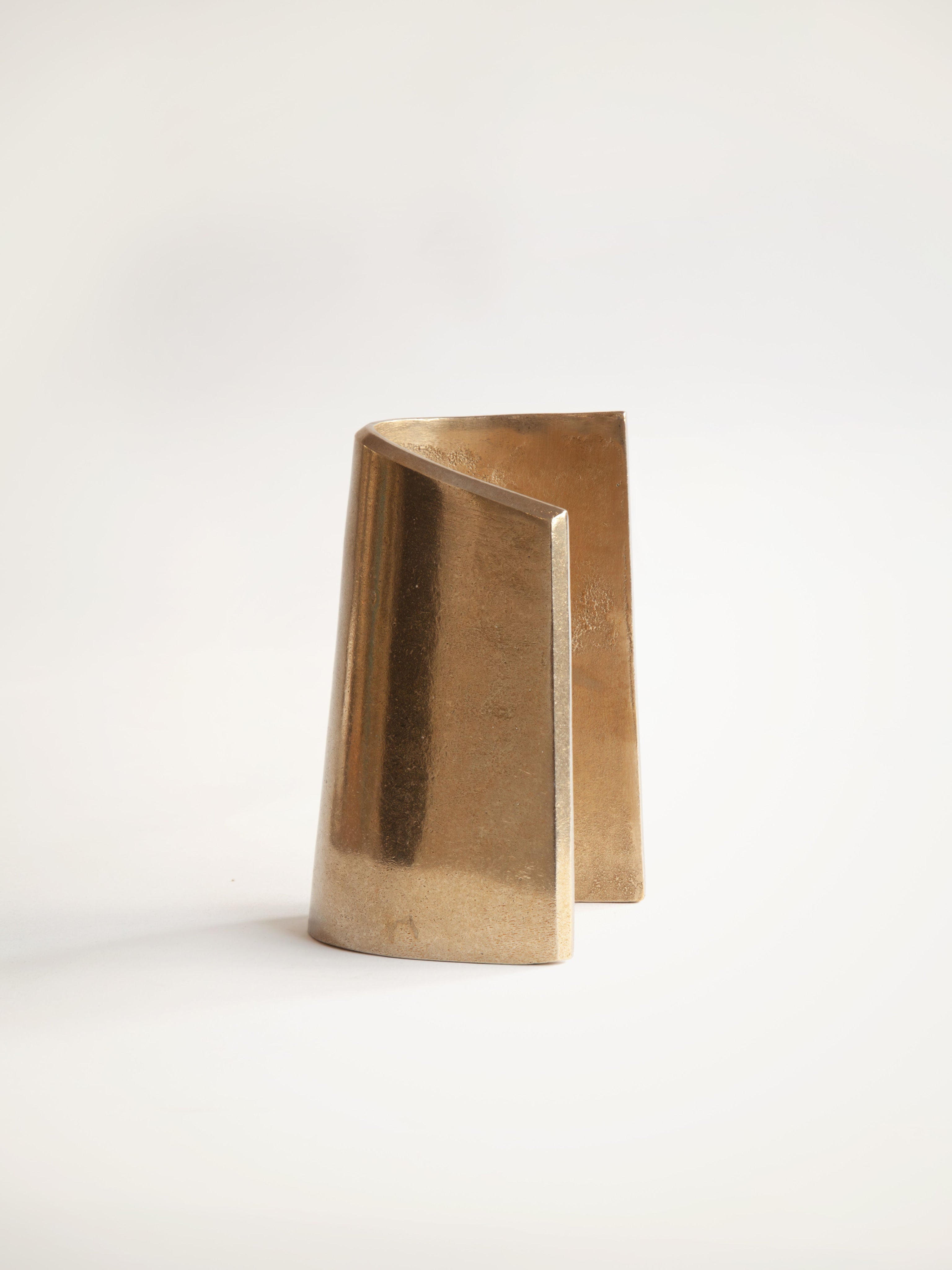 Fold Bookend by Stem | The Oblist