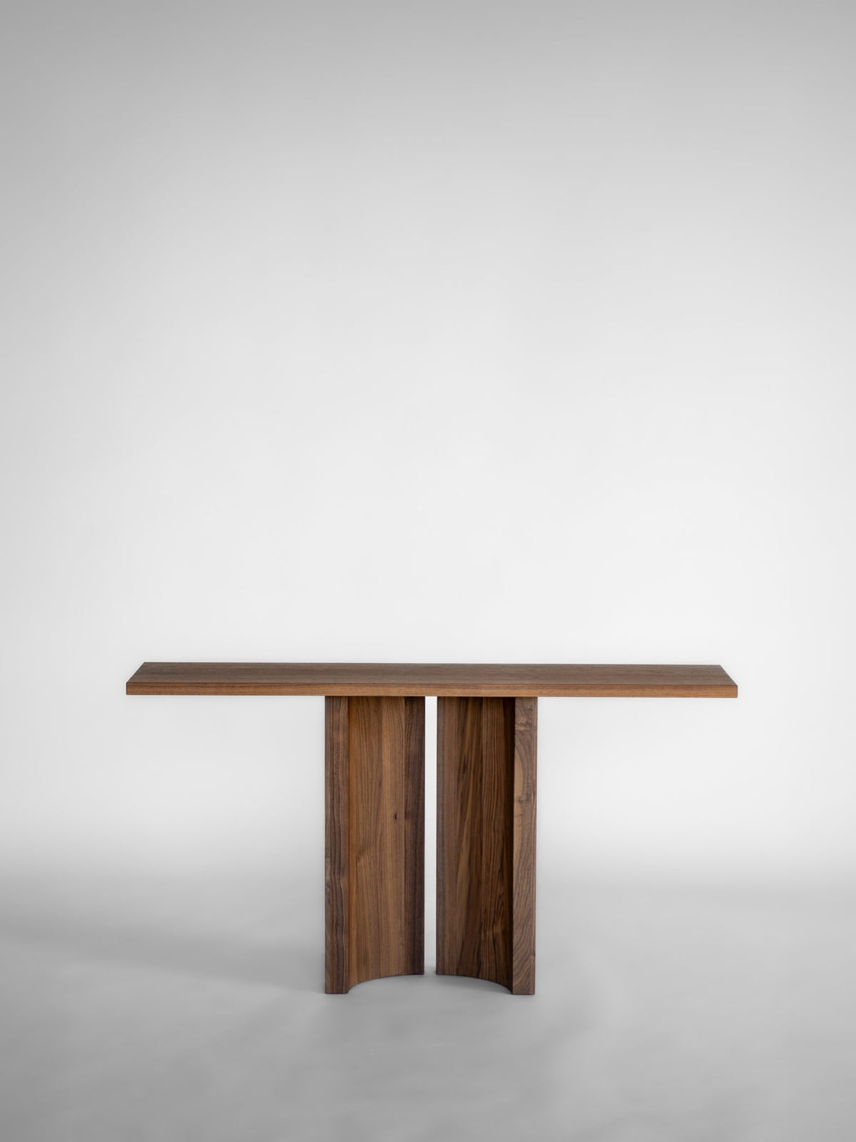 Aperta Console by Mokko | The Oblist