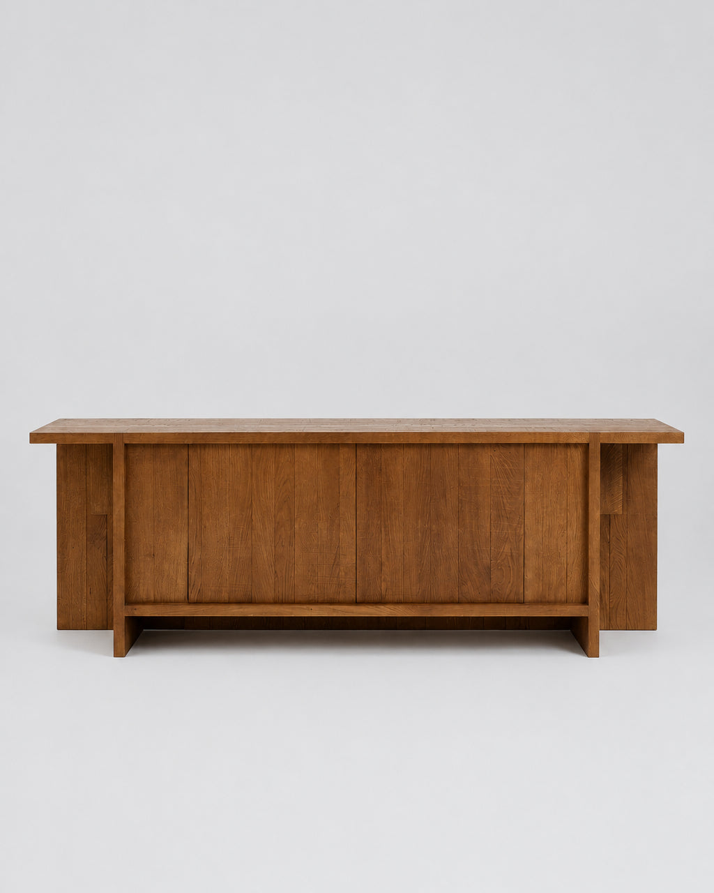 Perícia Credenza in solid oak — side angle