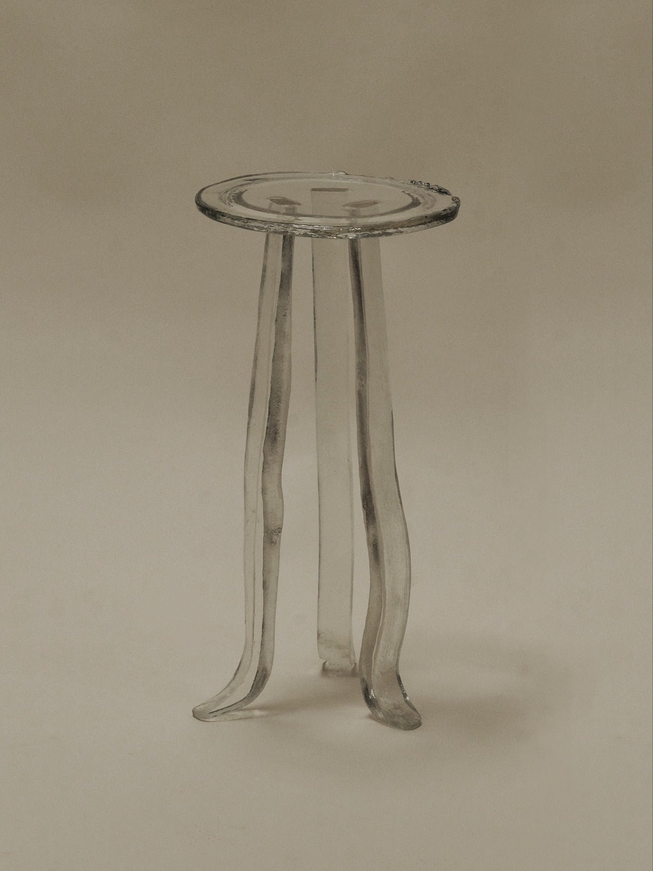 Table d'appoint transparente Lung 1.0