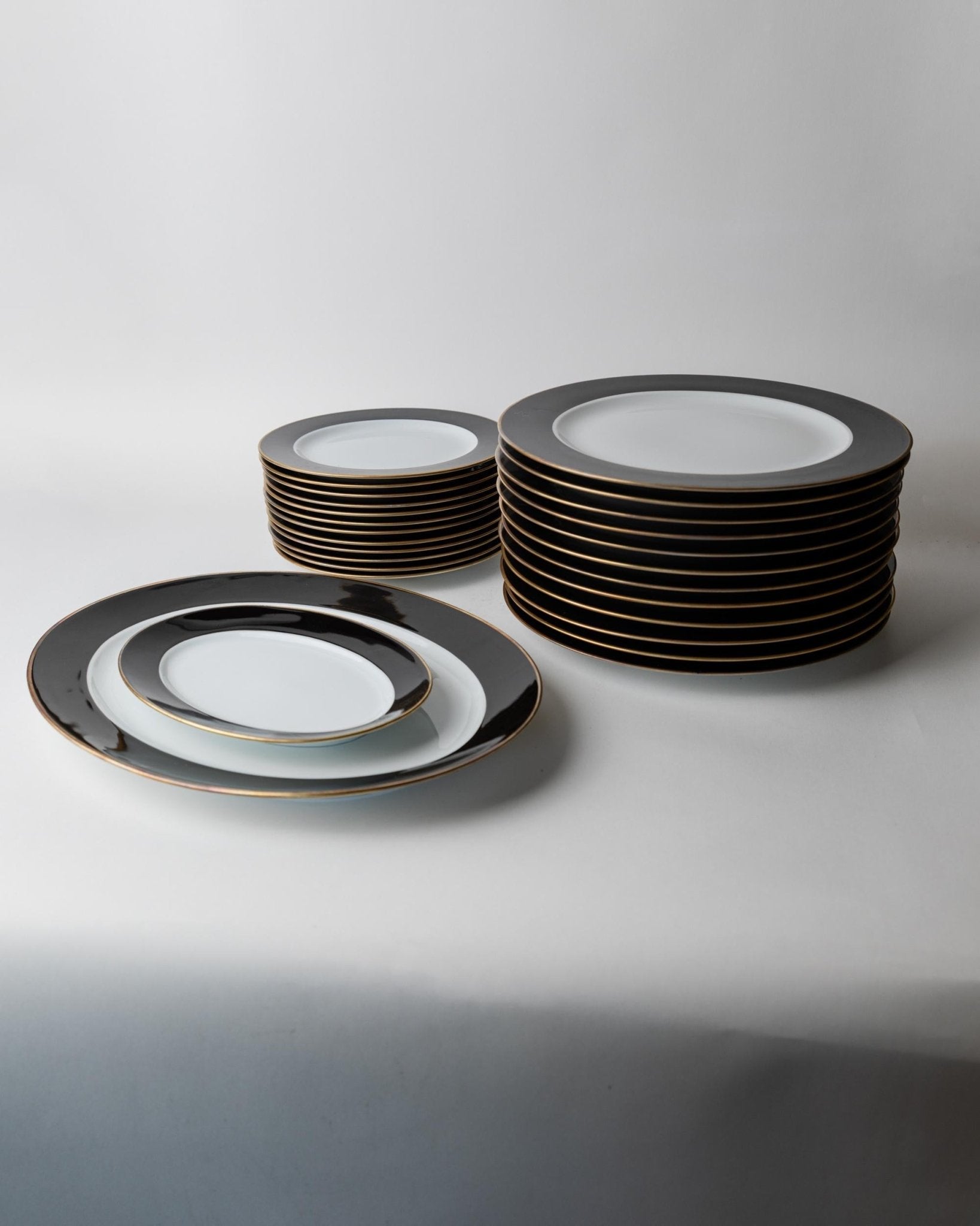 Vintage 1980s Porcelain Dinnerware Set for 12, Black White with Gold Rim by Eschenbach Bavaria Germany, Classic Elegant Tableware, Gift Idea — detail view