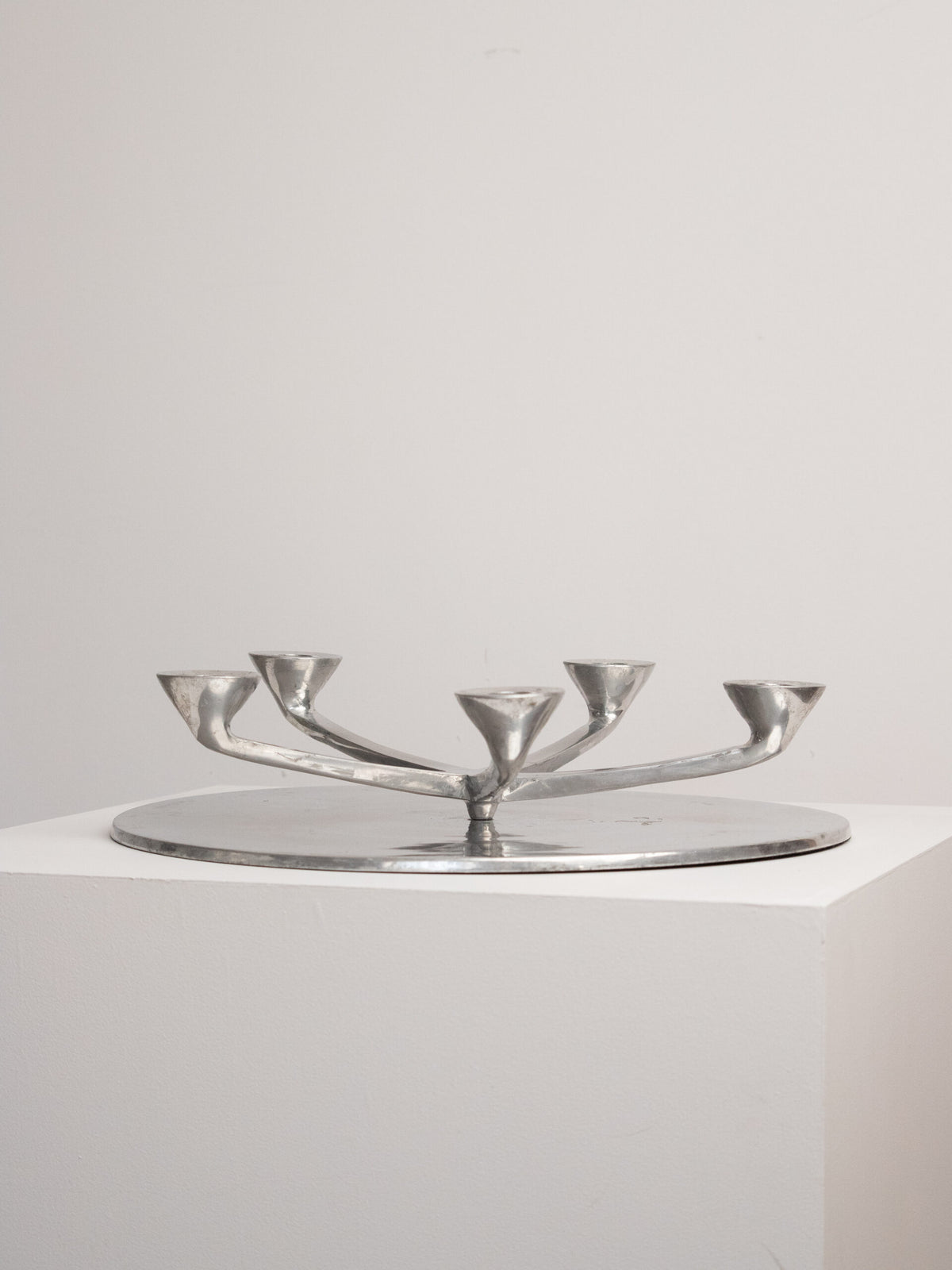 Rotating Five Arm Star Candleholder in Sand Cast Aluminium, Brutalist Europe 1960s to 1970s — view 9