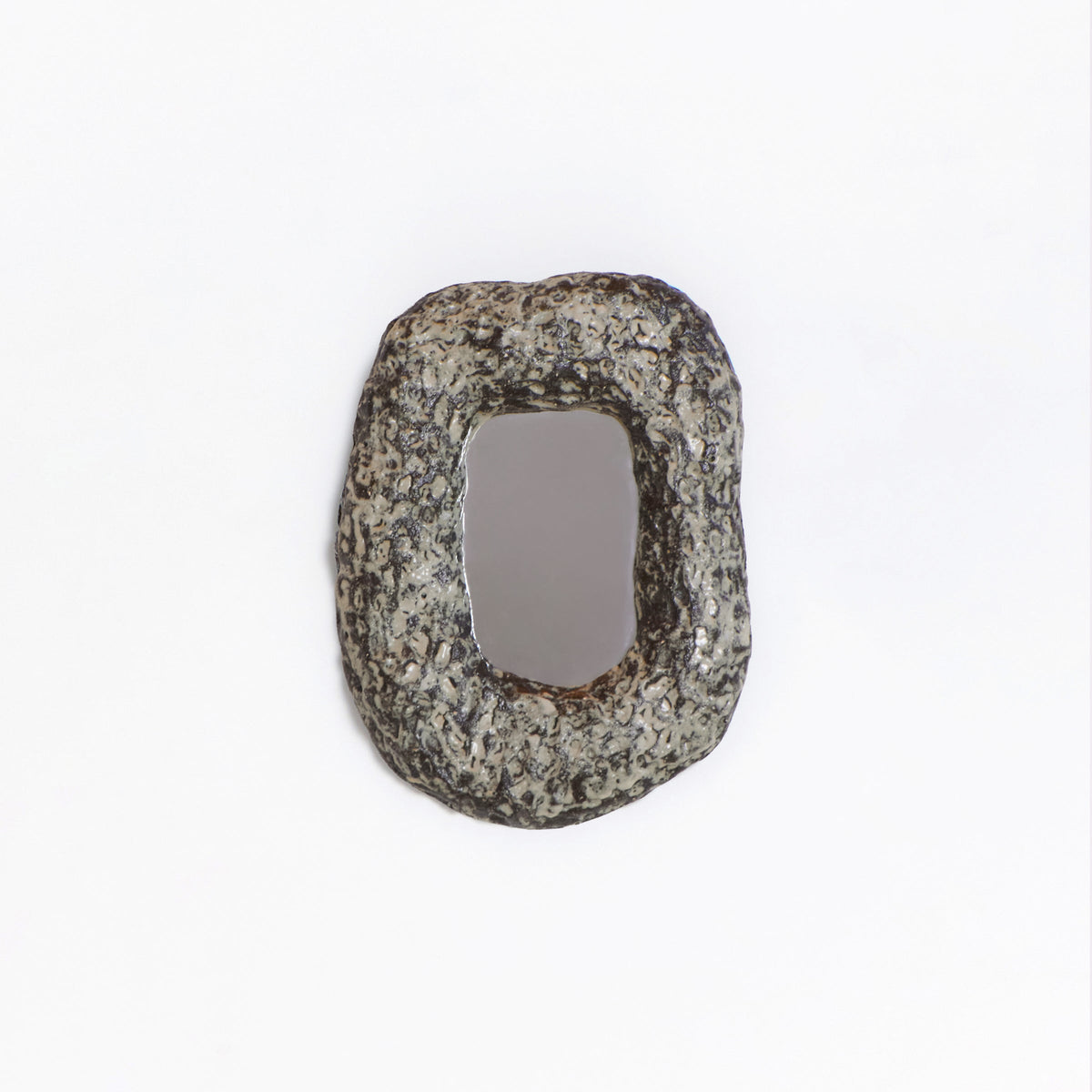 Massa - artisanal ceramic mirror by Project 213A | The Oblist