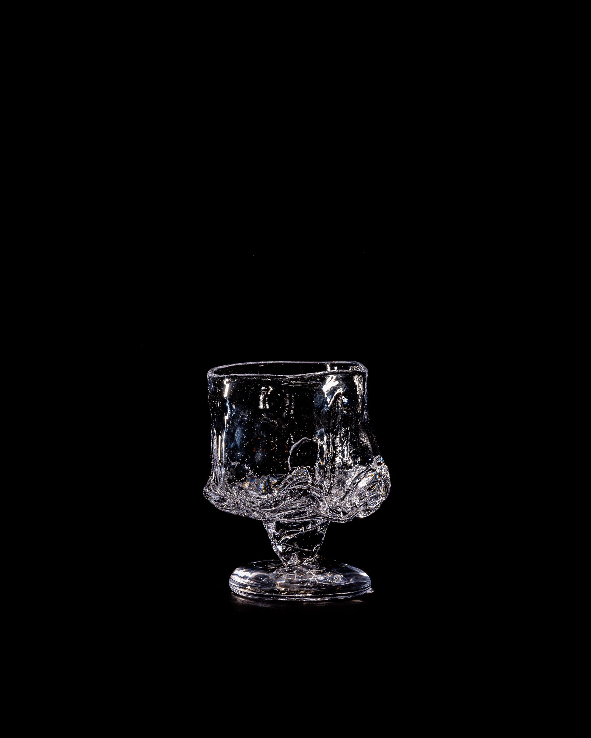 Hand-blown Goblet by Szkło Studio | The Oblist