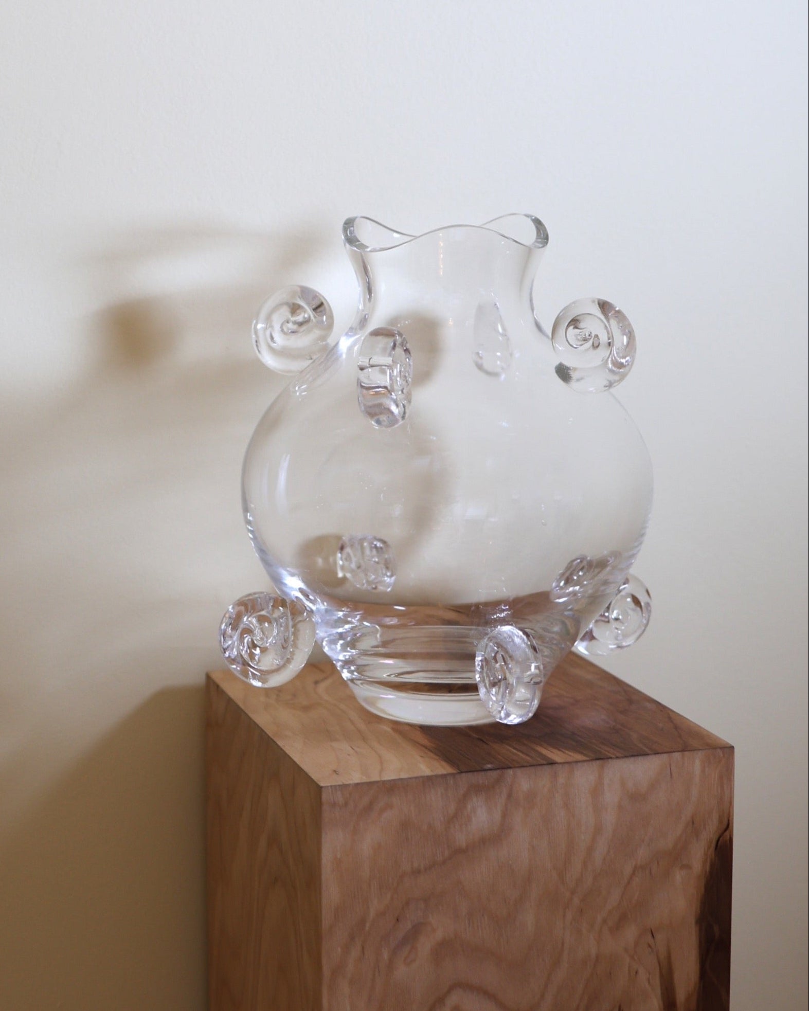 Aries Crystal Vase