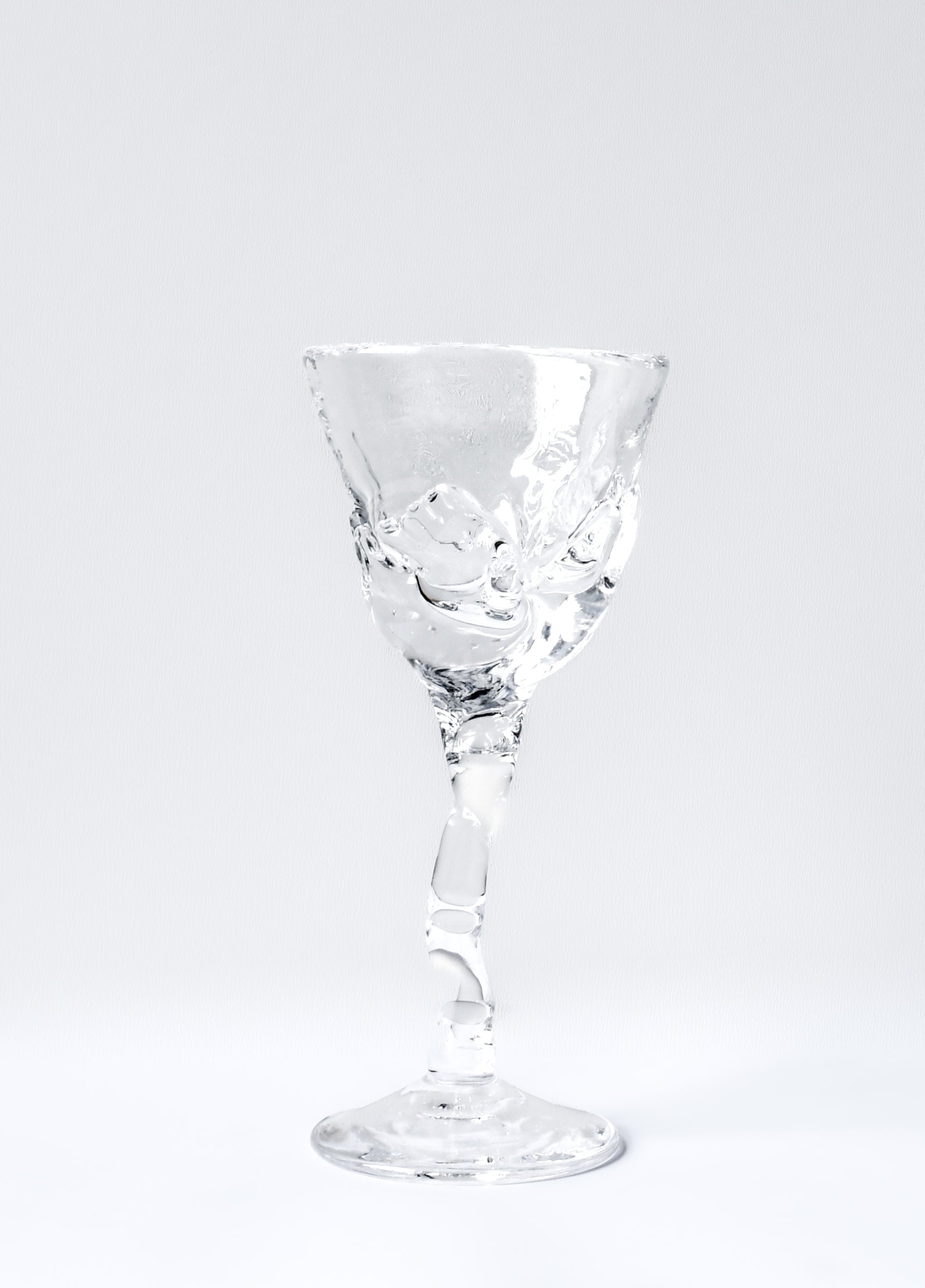 Hand-blown Cocktail Glass by Szkło Studio | The Oblist