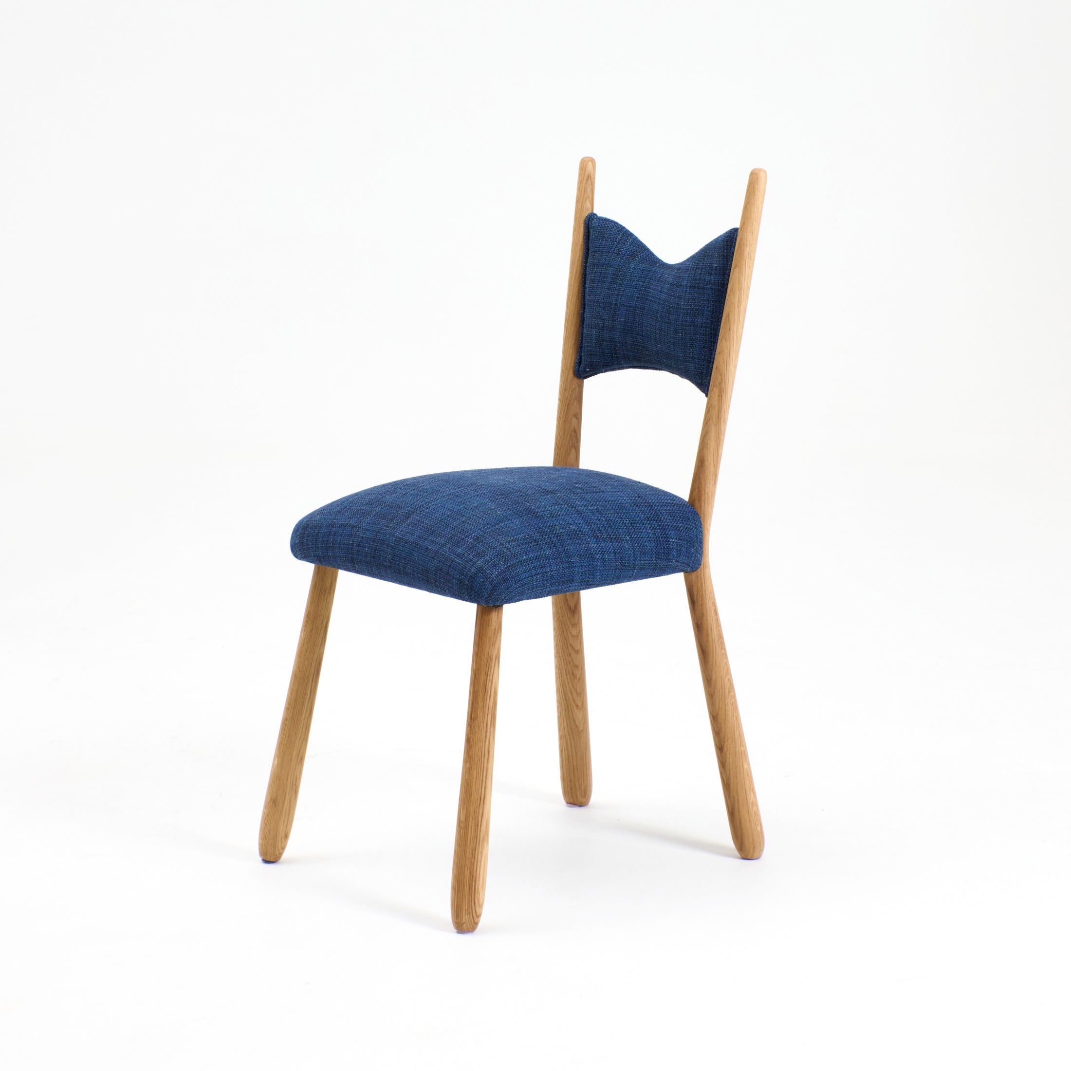 Perícia Dining chair — detail view