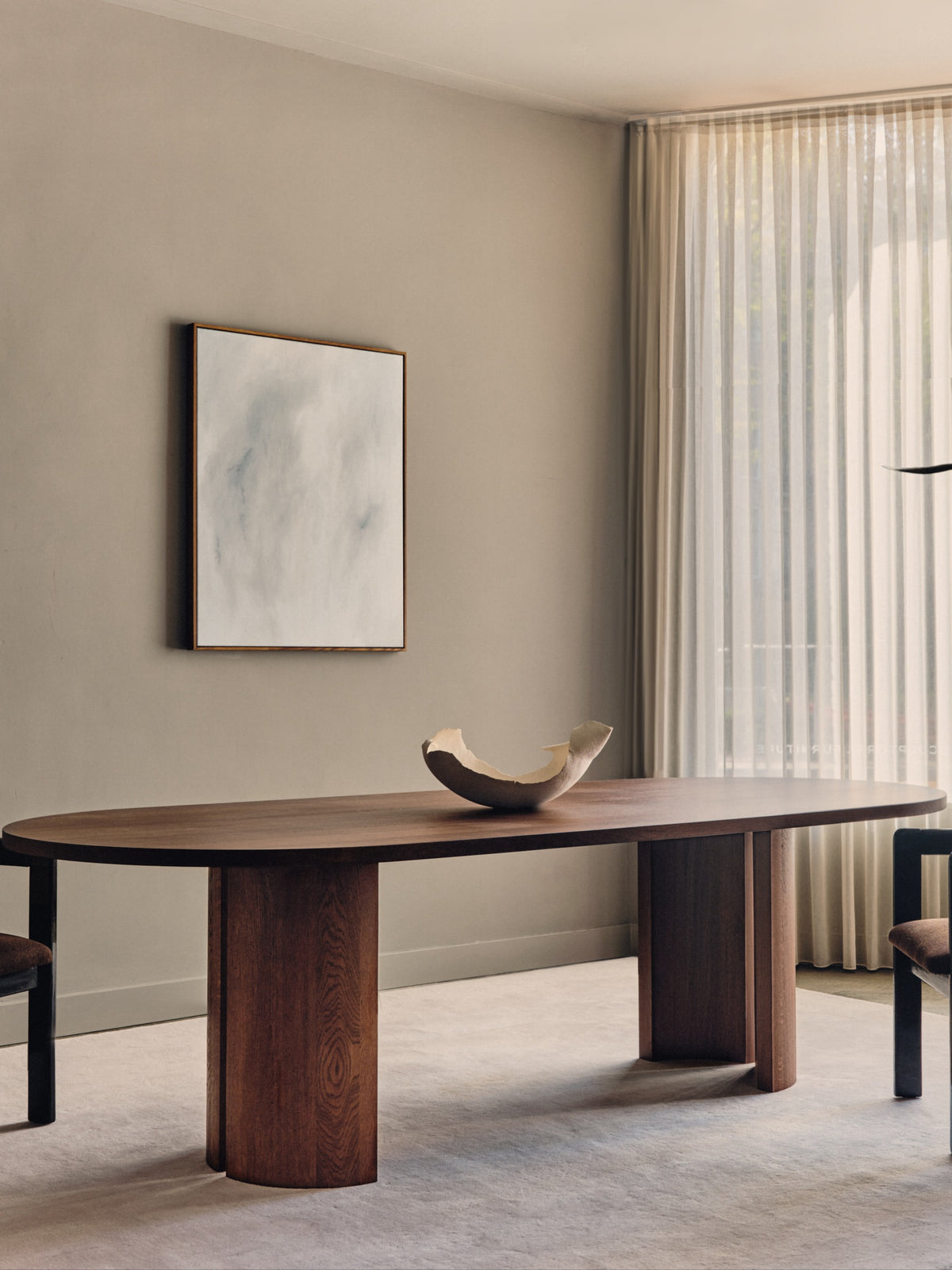 Aperta Capsule Table - Single Base by Mokko | The Oblist