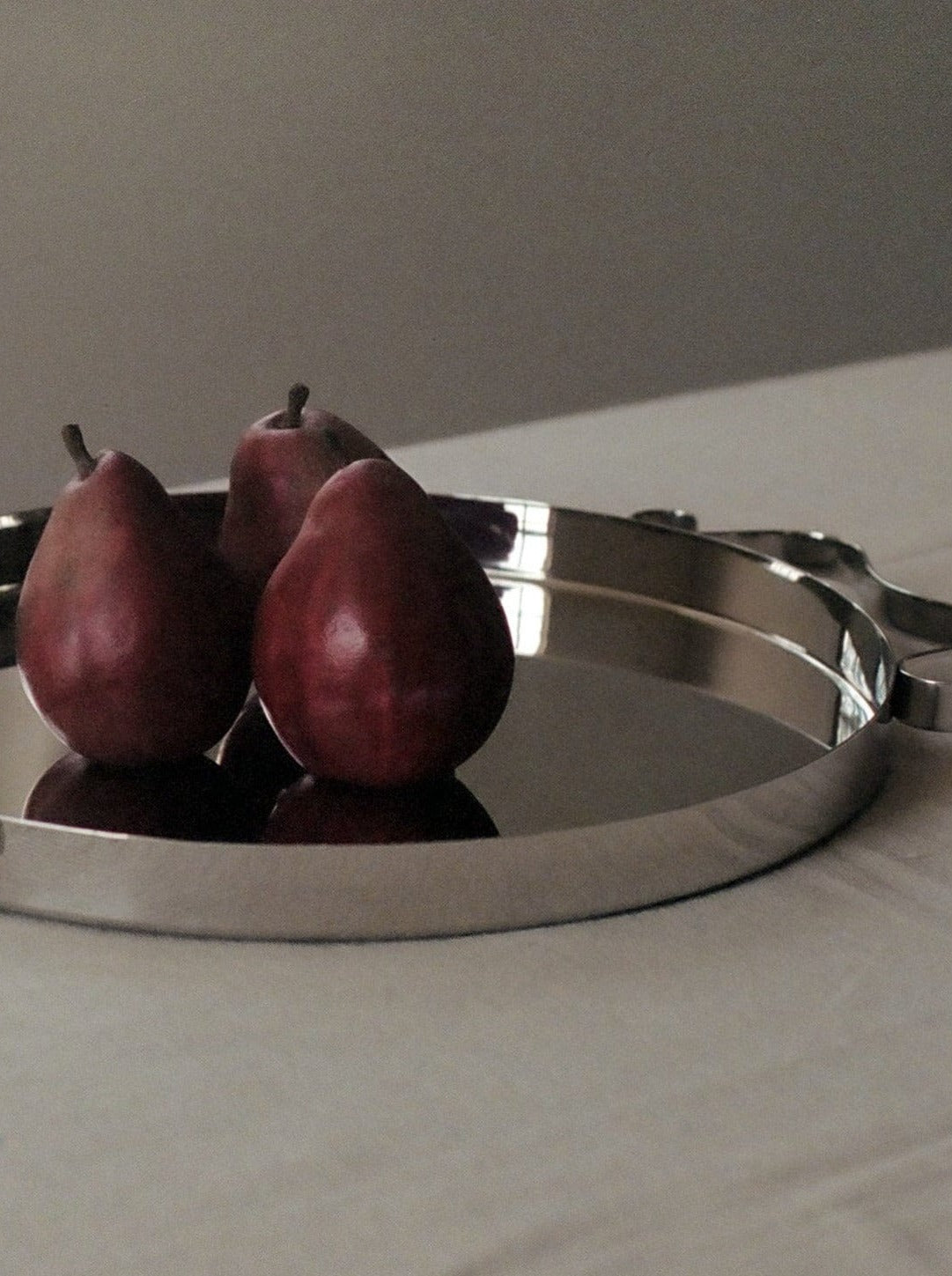 Squiggle stainless steel tray by Sophie Lou Jacobsen – mirror finish