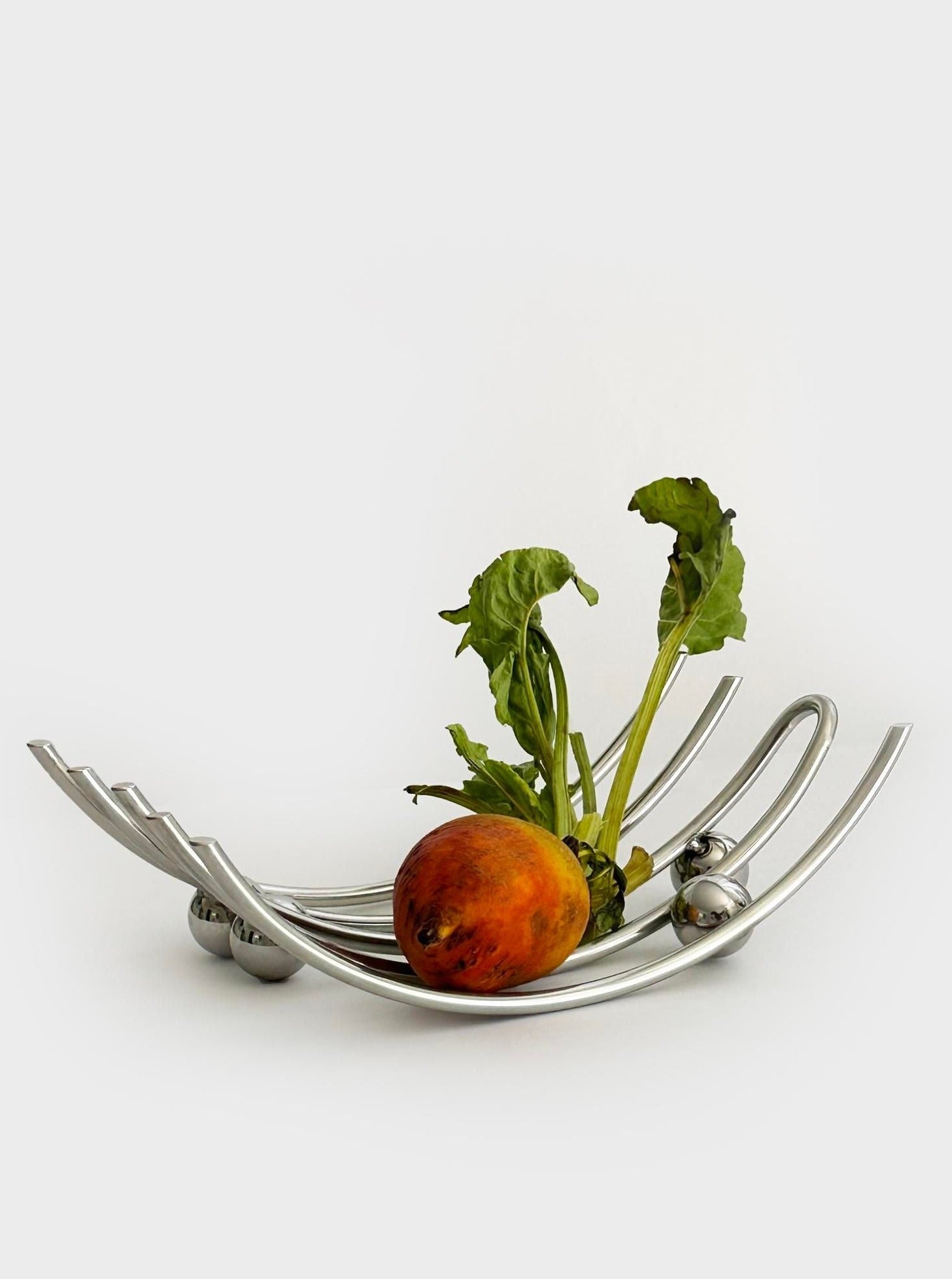 Stainless steel rounded serveware, perfect for serving dishes at family gatherings and special occasions