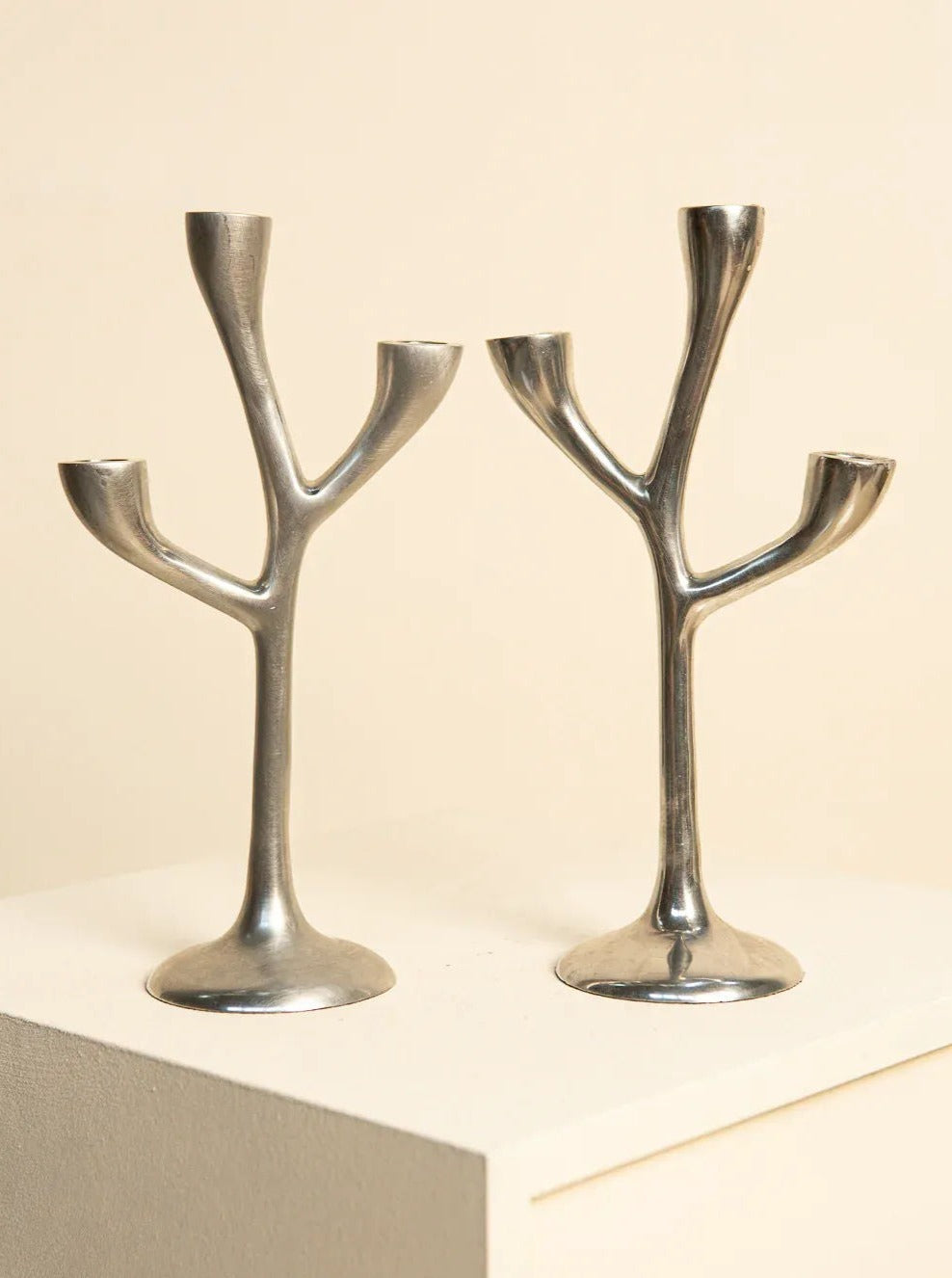 Italian Arbre Candleholders in Cast Aluminum from the 80's, set of 2, intricately designed with a classic Italian touch