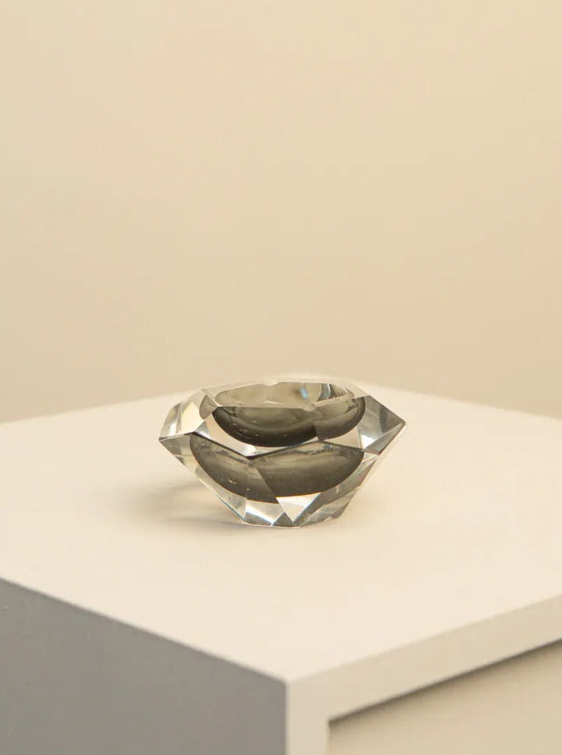 Black Diamant Ashtray by Flavio Poli for Seguso 60's with geometric diamond pattern and sleek design