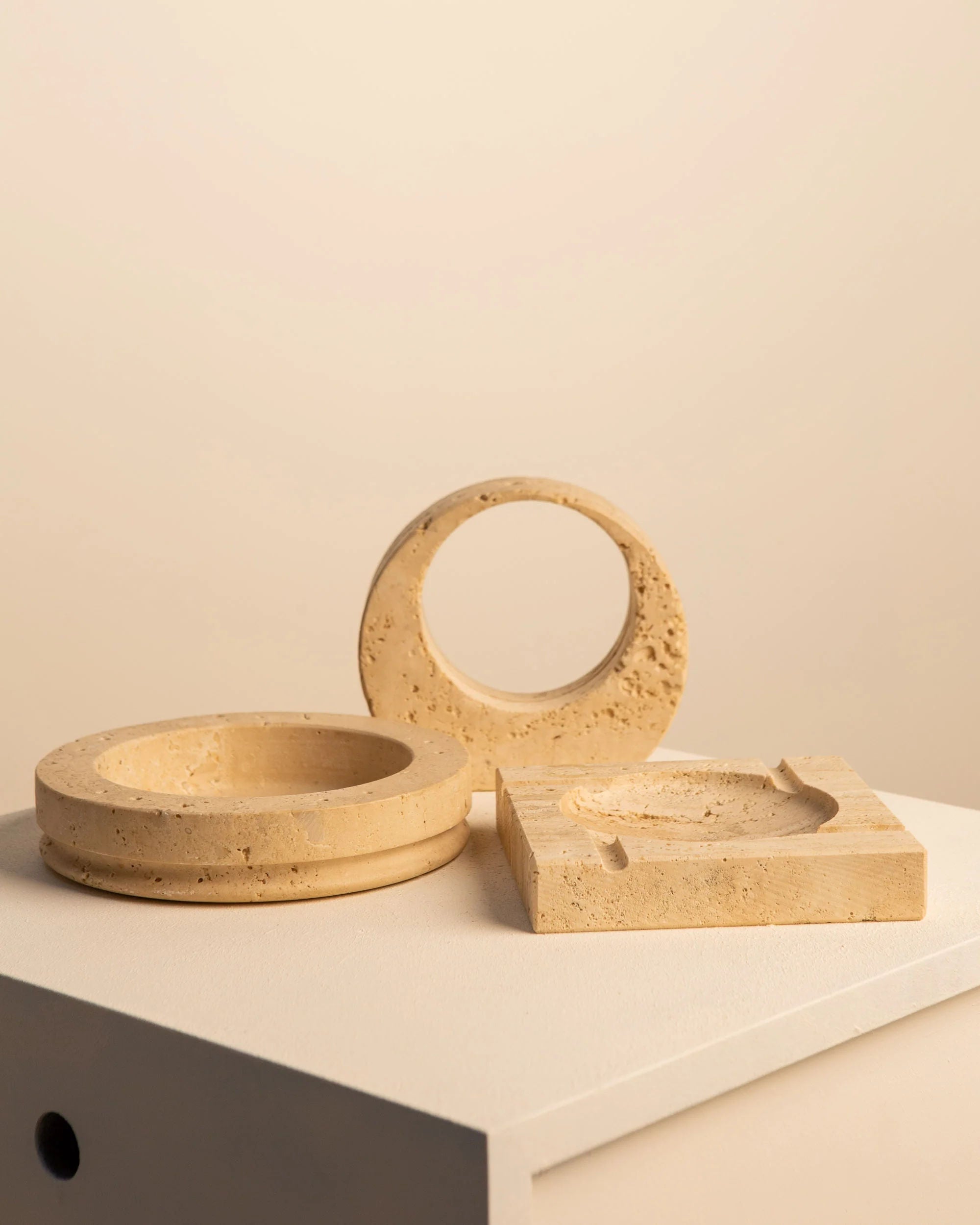 Travertine table and chairs set designed by Mattia Pastorino for Cleto Munari in the 1970's