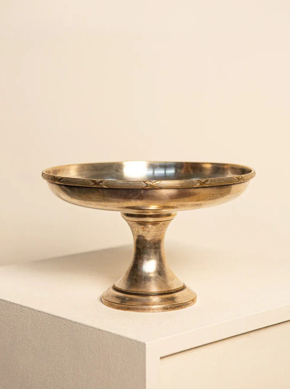 Vintage 1960's Italian hand-painted ceramic fruit basket in vibrant colors and intricate patterns