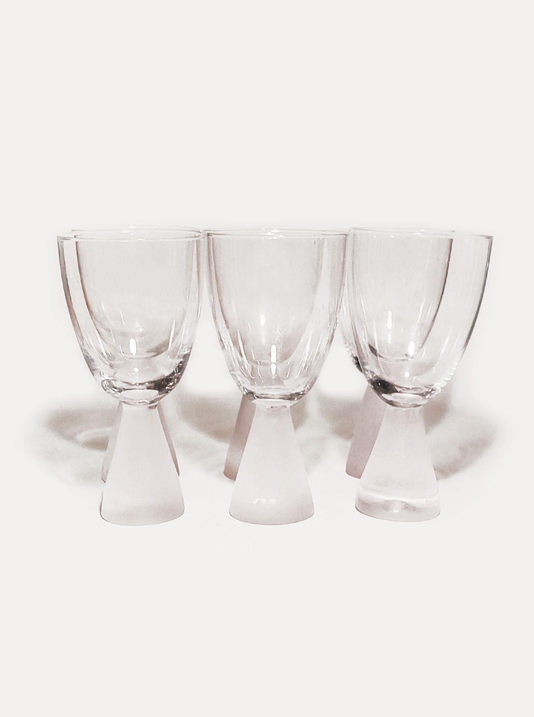 Set of 6 conic wine glasses with elegant stem design and 8oz capacity