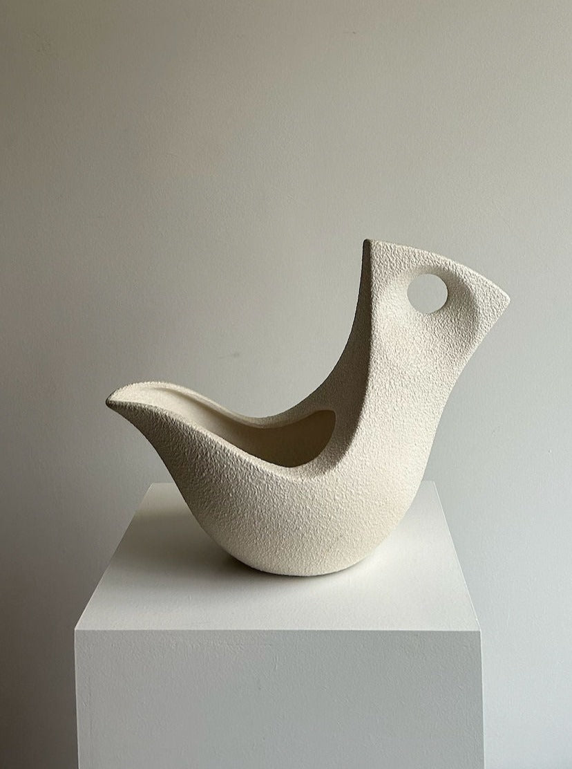 Beautiful hand-crafted Bertoncello Vase with intricate detailing and stunning glaze finish