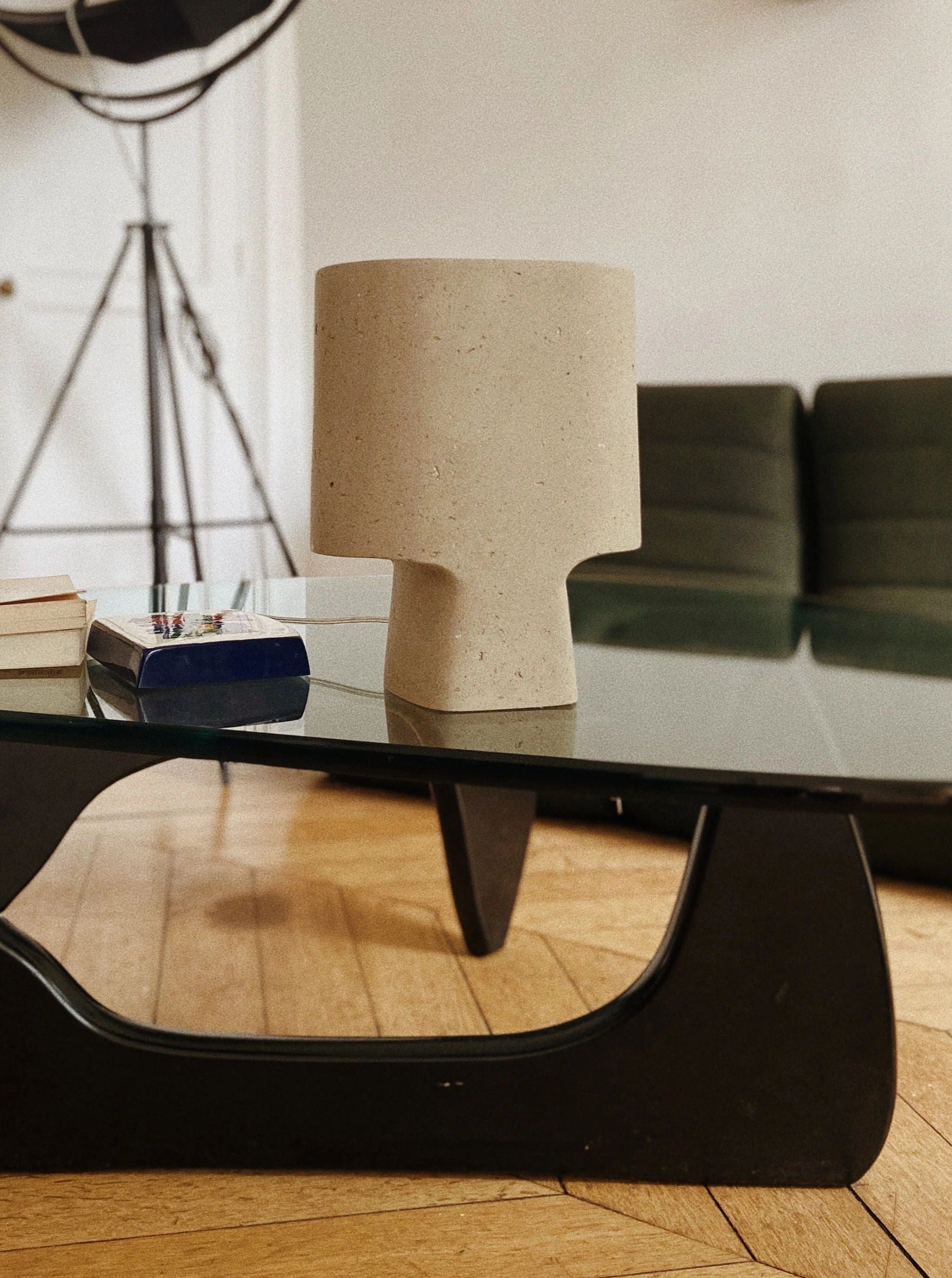 Lamp Bien Faite Taupe, a stylish and modern table lamp in taupe color, perfect for adding ambiance to any room decor