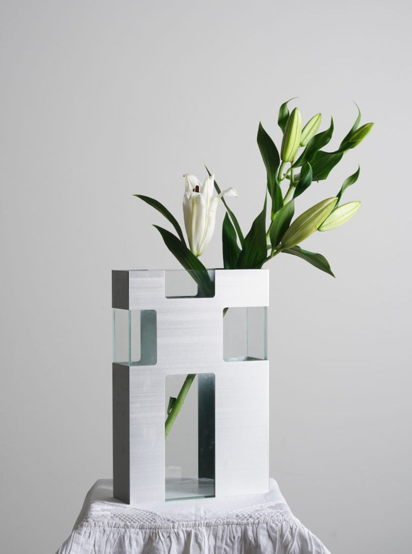 Block Vase in white ceramic with geometric pattern, perfect for modern interiors