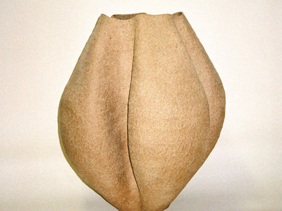 How to Style a Bookshelf Like an Interior Designer