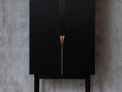 Curated Marketplaces vs. Traditional Galleries: Where Should Collectors Buy Contemporary Furniture?