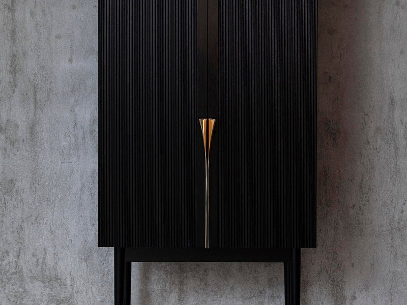 Curated Marketplaces vs. Traditional Galleries: Where Should Collectors Buy Contemporary Furniture?