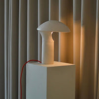 Guide des lampes de table : découvrez des styles pour chaque décor