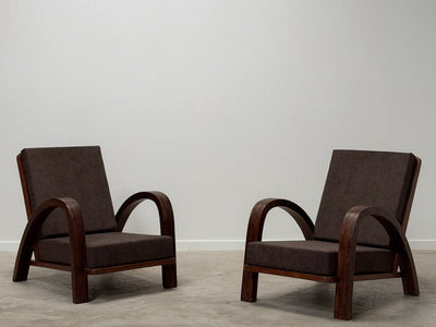 Armchair Arm: Why Comfort and Form Matter in Design Choices