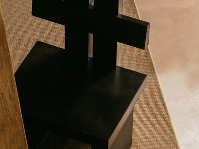 10 Bold Color Furniture Pieces That Make Sophisticated Statements