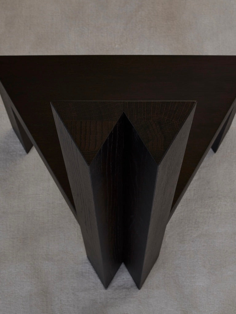 Trigon Chair