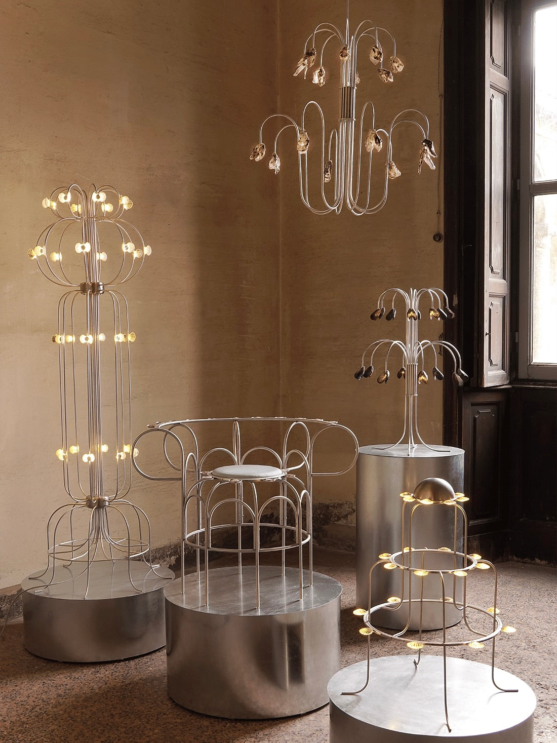 The Lamp With Shells