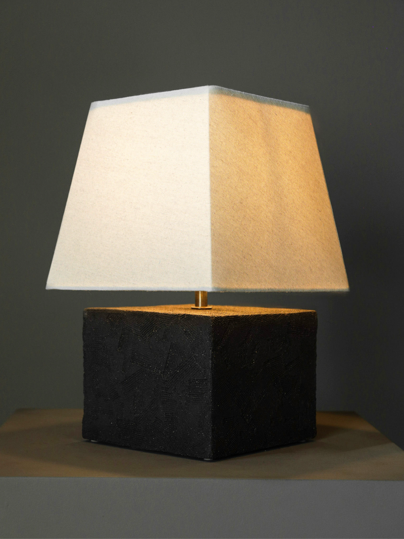 Akune ceramic table lamp with black cube base and white shade