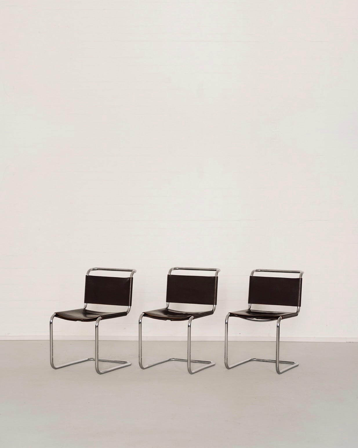 B33 Chair by Simply About Design | The Oblist