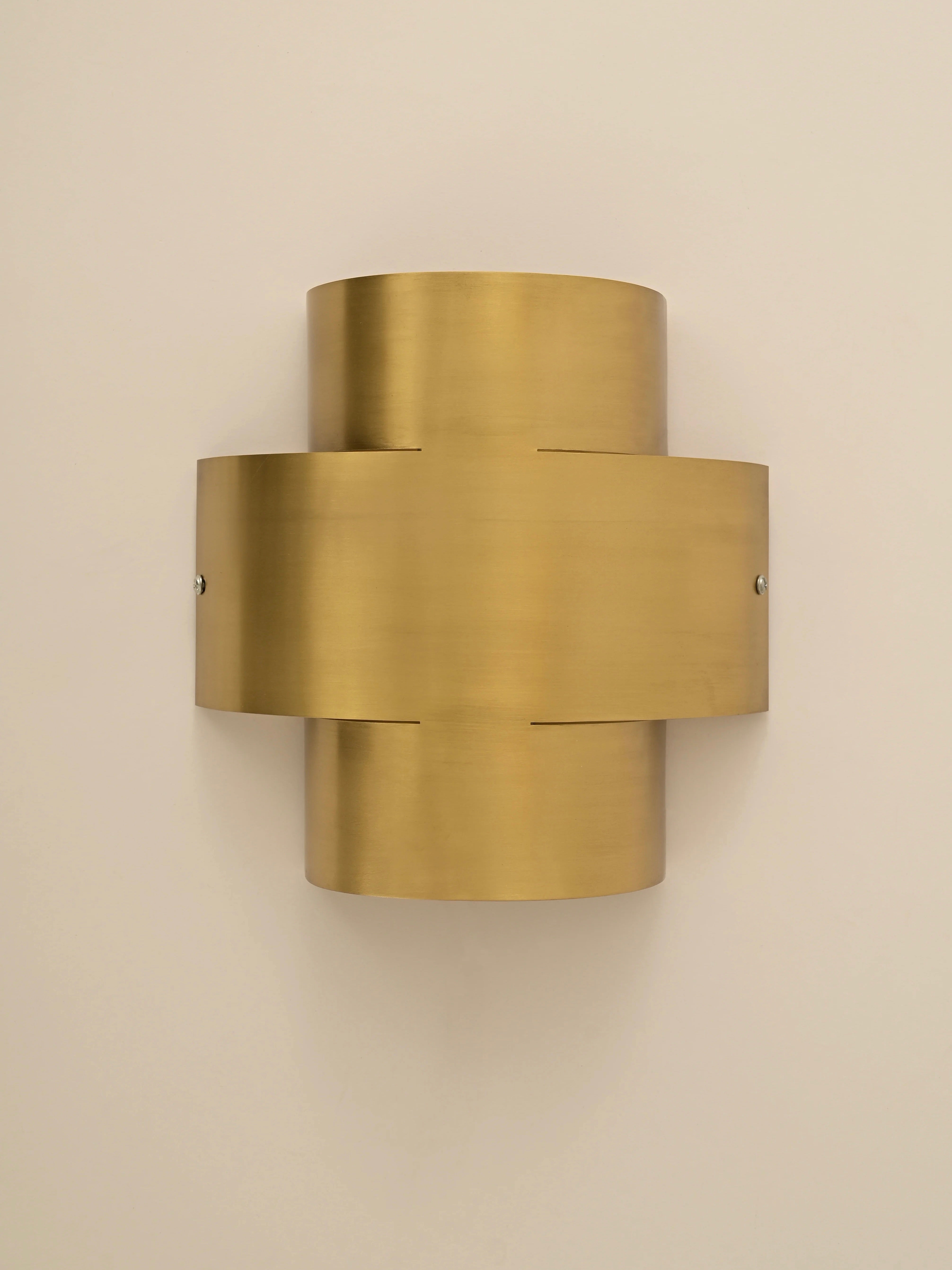 Aura Wall Sconce