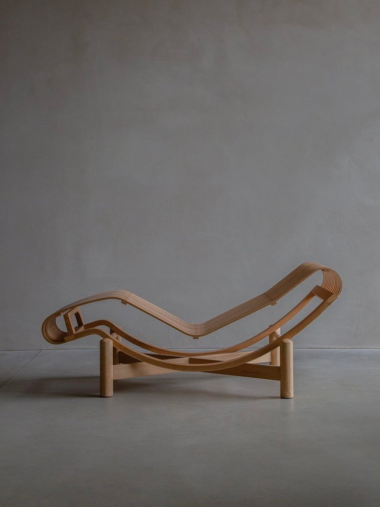 Charlotte Perriand - 522 Tokyo Lounge Chair