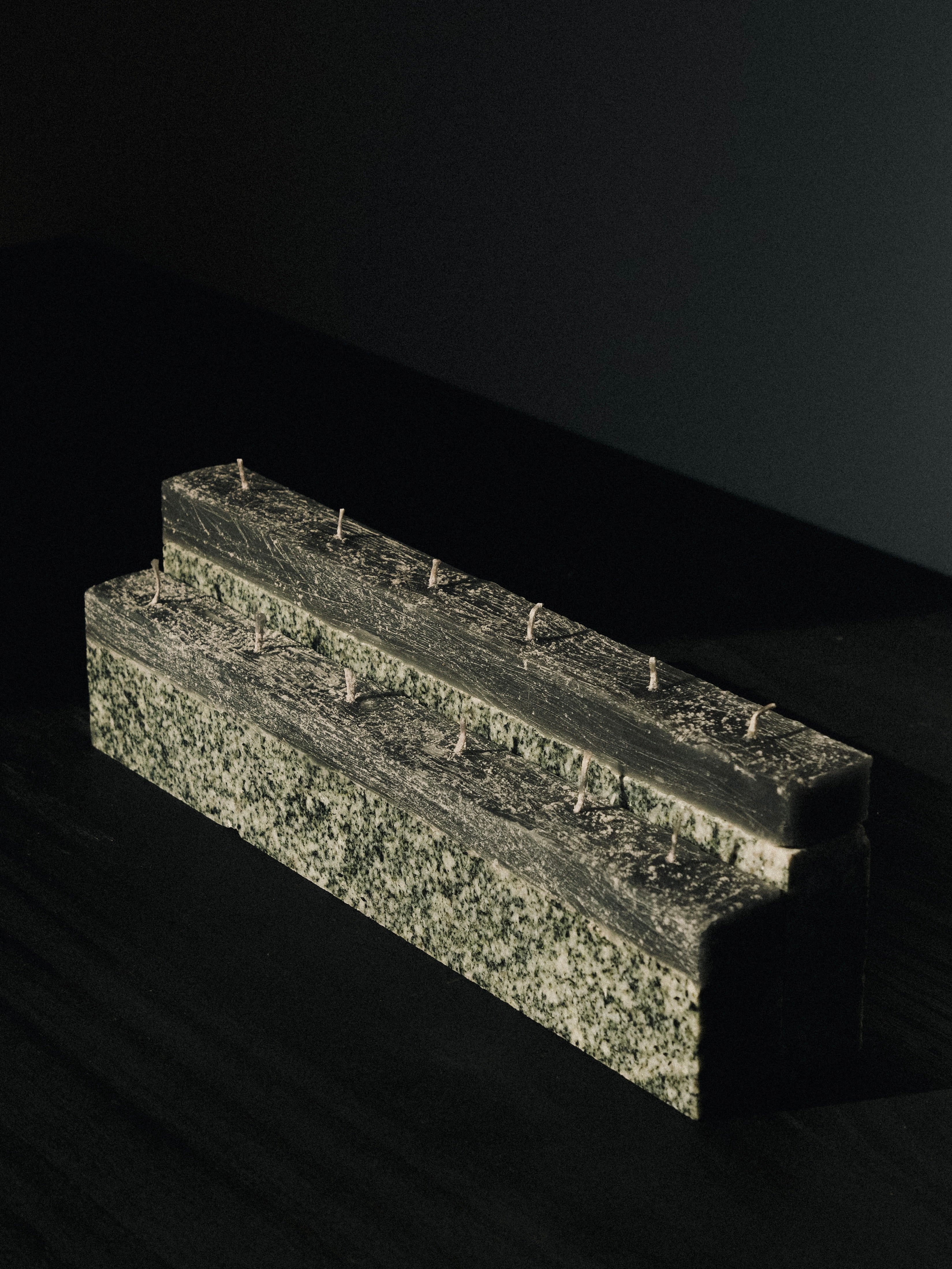 The Fragma Marble Candle, Grey