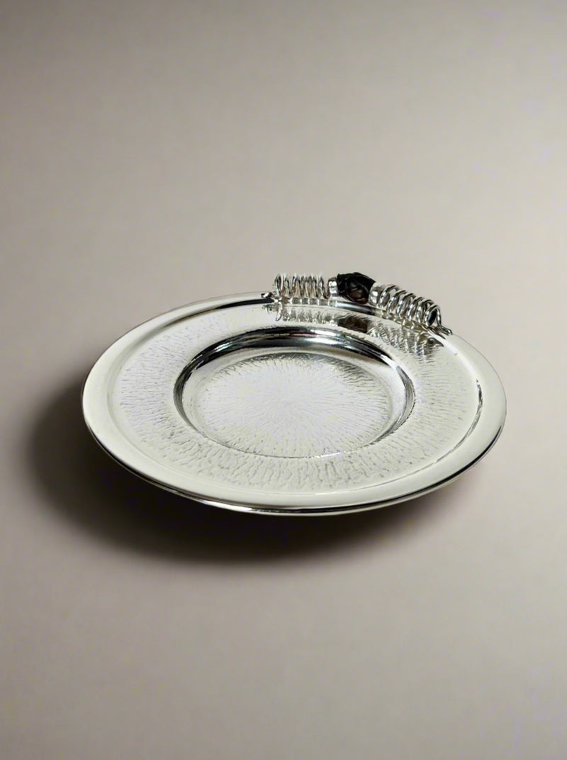 Beautifully handcrafted 925 silver bread plate with intricate floral design