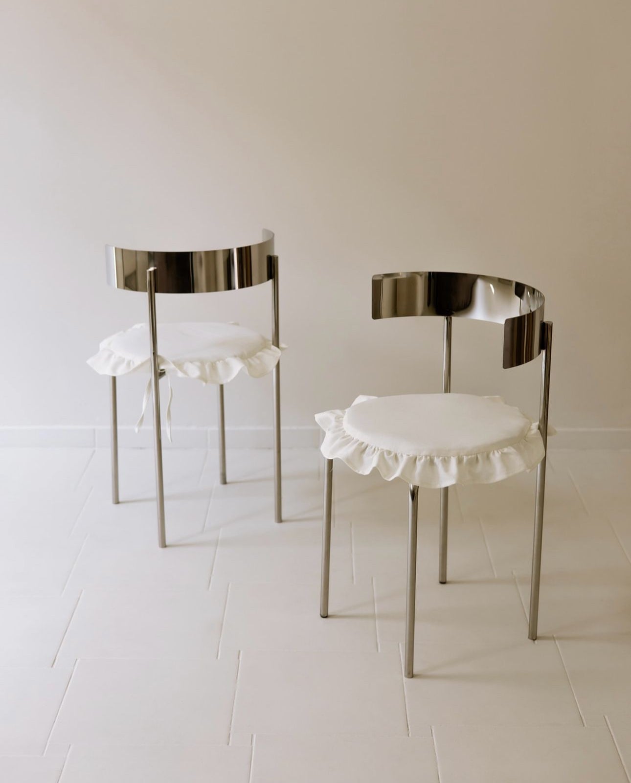 "Meadow" Chair - Skirted