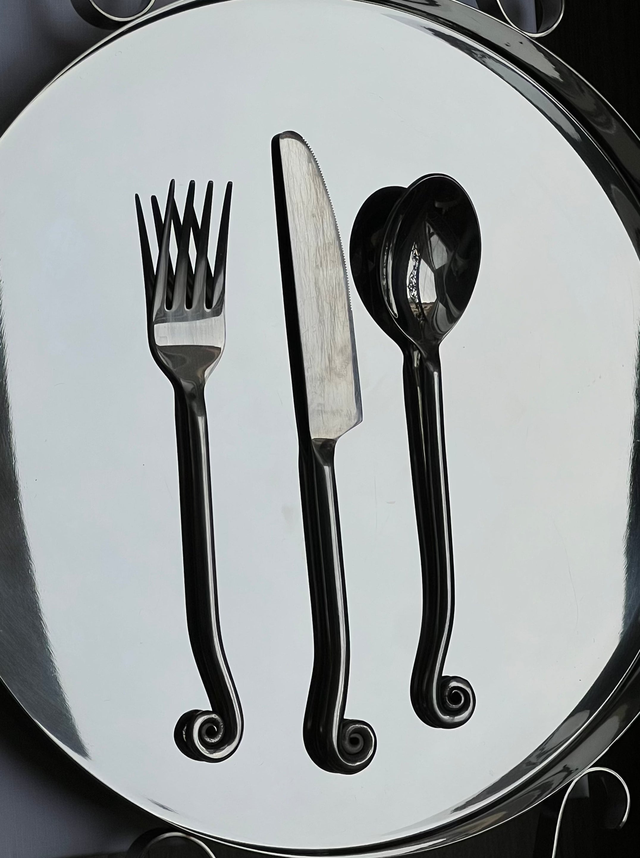 Rare Vintage Swirl Cutlery Set