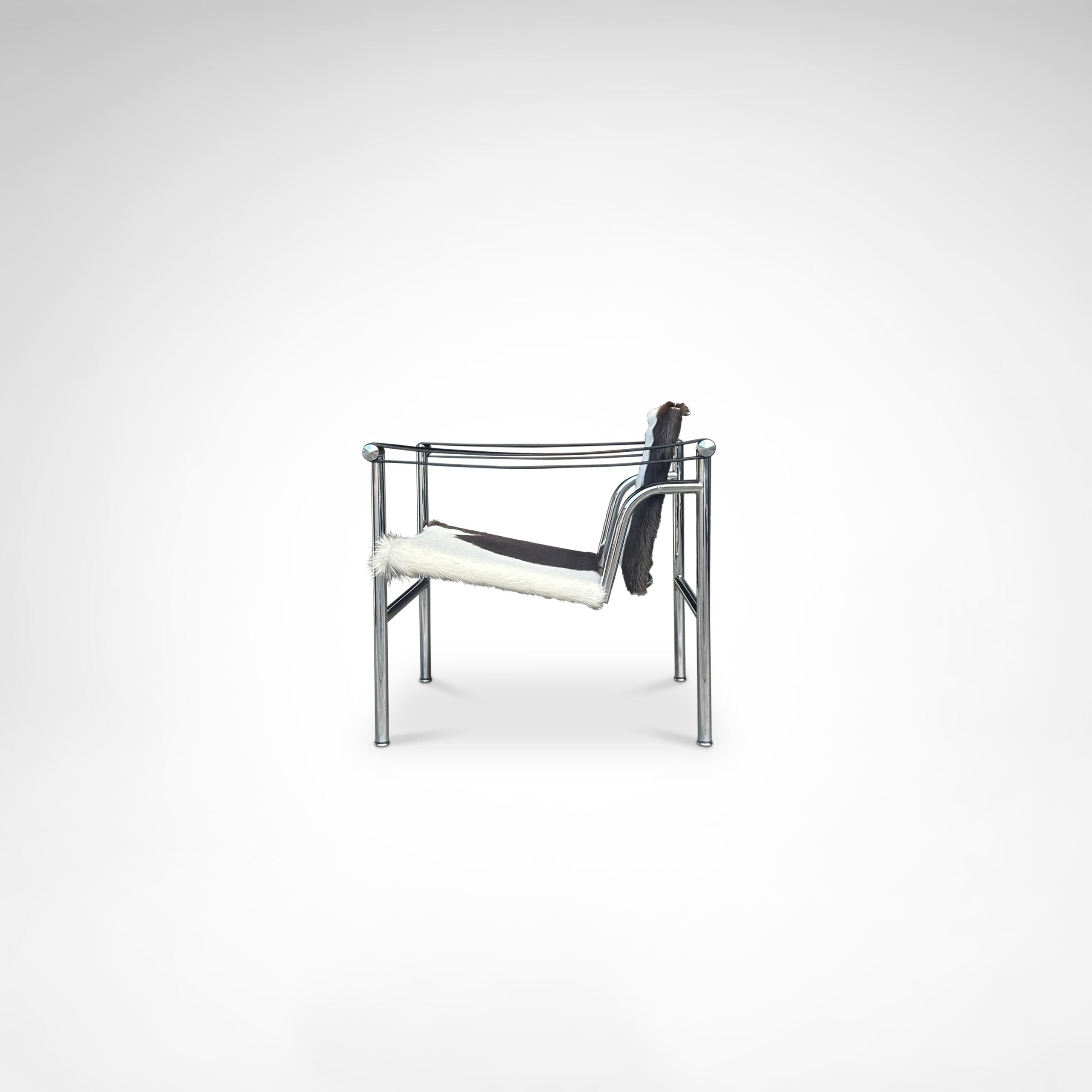 LC1 Ponyskin Armchair by Le Corbusier, Charlotte Perriand & Pierre Jeanneret for Cassina, 1980s — view 9