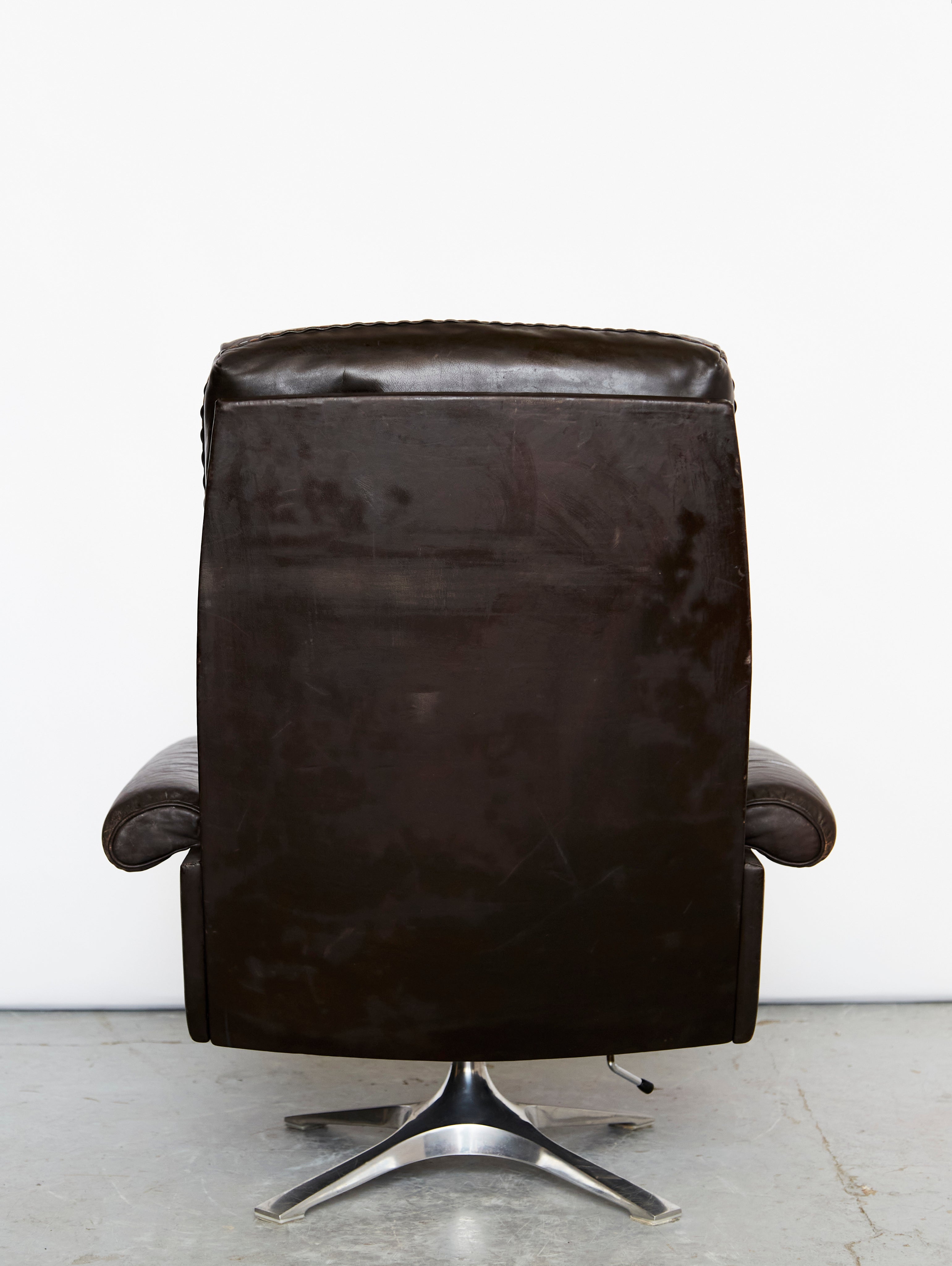 de Sede DS-31 Lounge Chair & Ottomane — alternate view