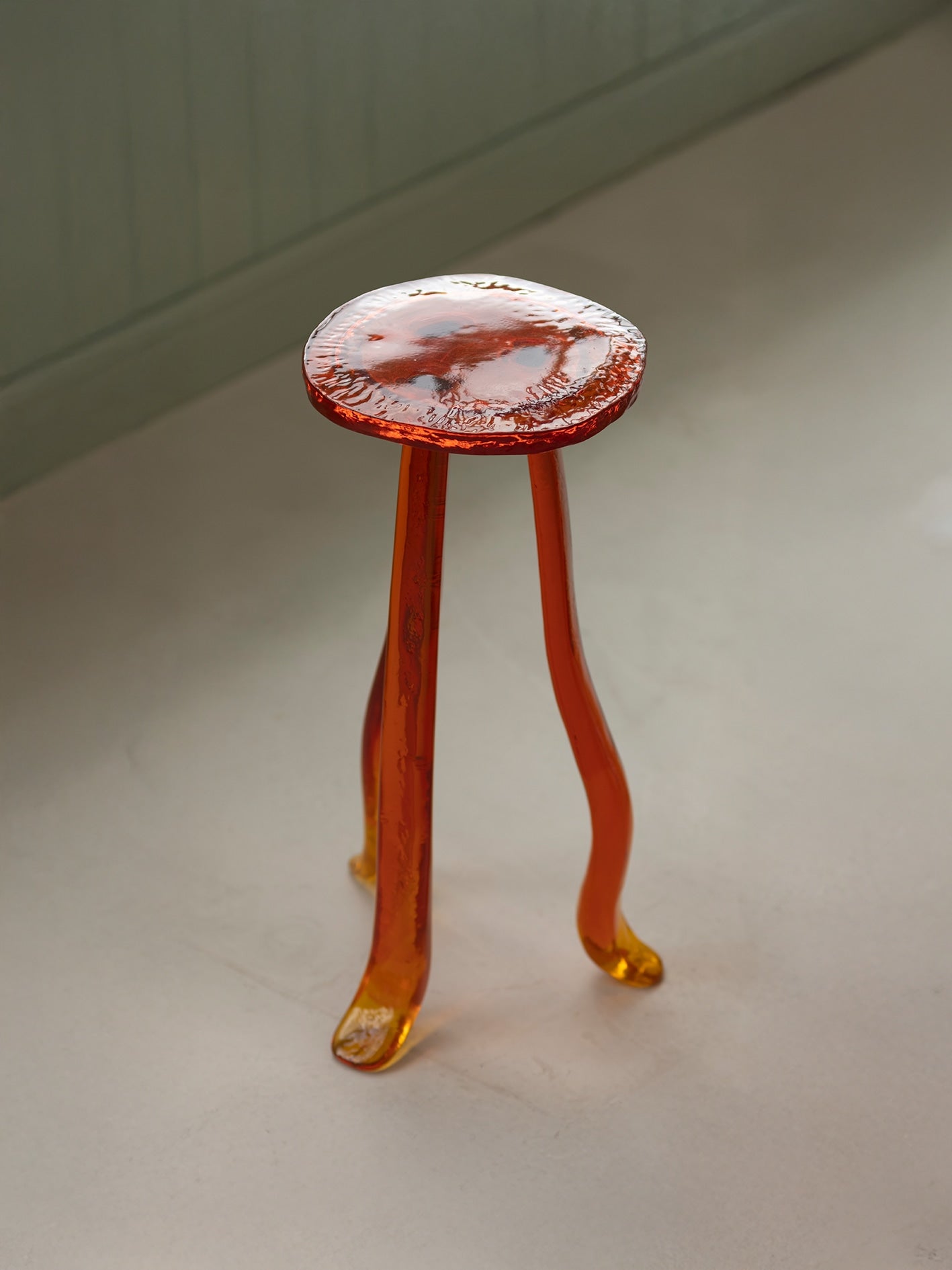 Lung 1.0 Ambar Side Table