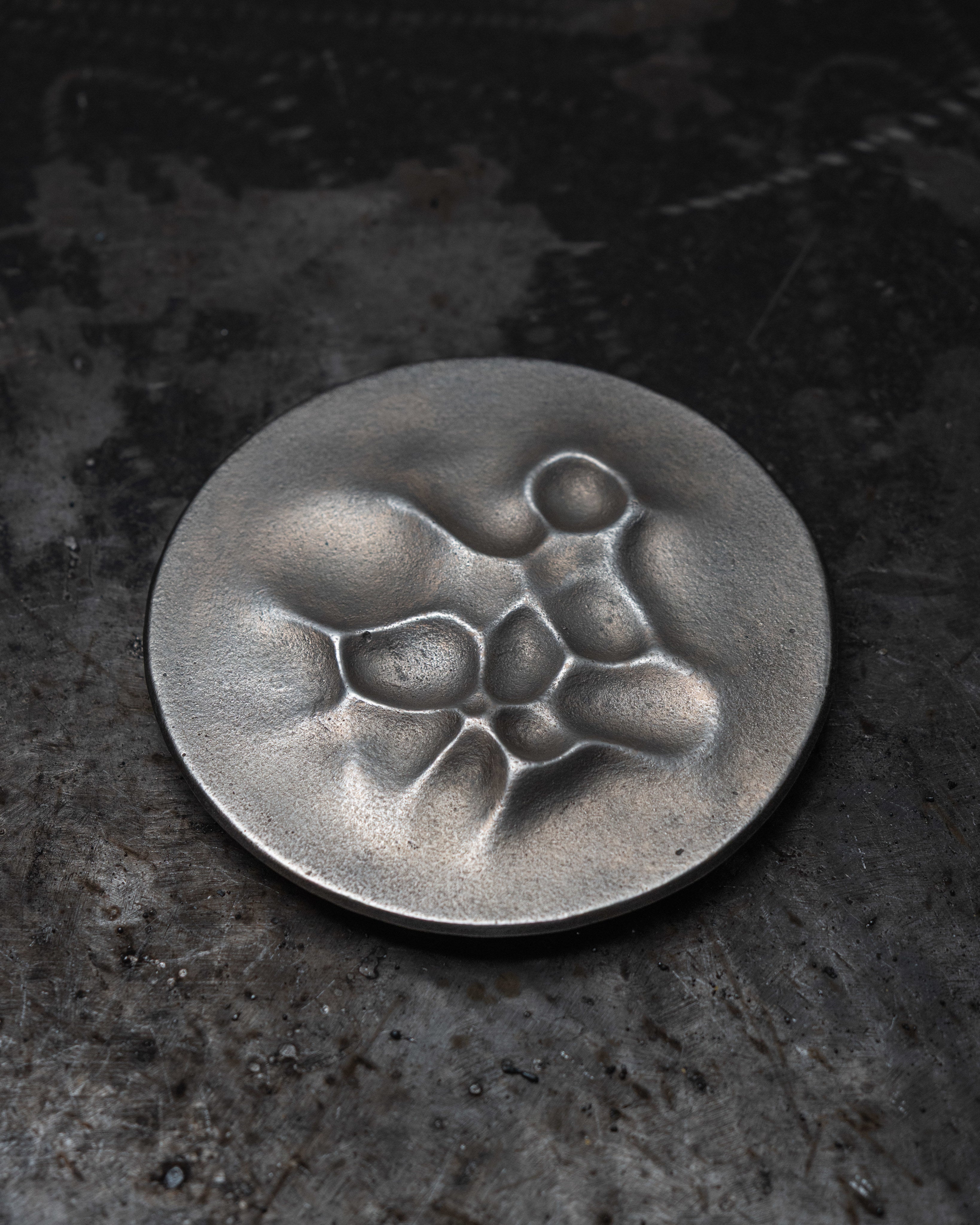 Decorative Dish – Tramuntana Series — detail view